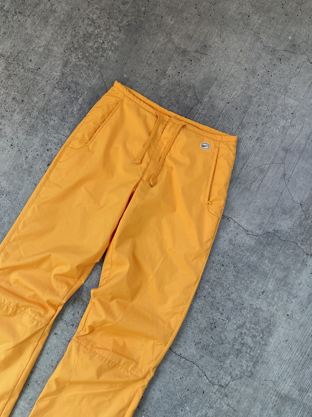Nike × Vintage NIKE NYLON VINTAGE TRACK PANTS Y2K DRILL Size US 30 / EU 46 - 2 Thumbnail