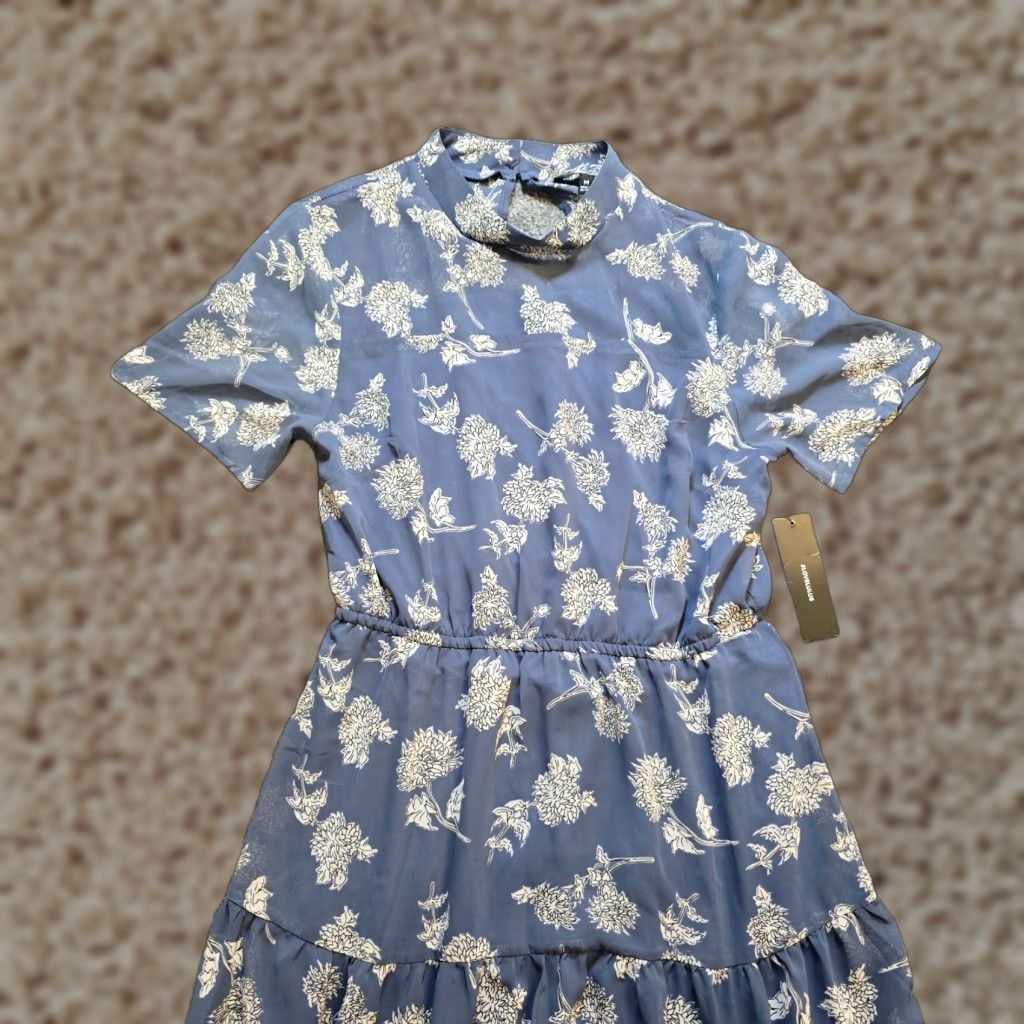 Lulus Lulus Dress Maxi Boho Prairie Floral Blue Lined Tiered Sheer Chiffon, Short Cap Sleeve, High Neck, Zip, Regular, Women, Size M Size M / US 6-8 / IT 42-44 - 1 Thumbnail