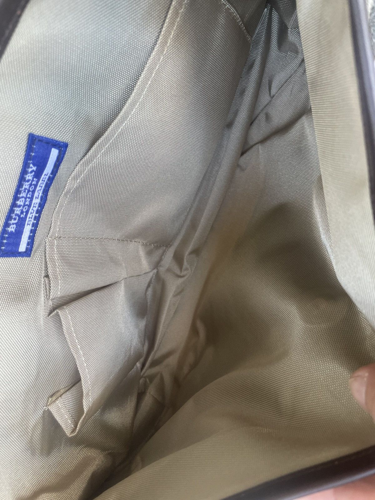 Burberry Authentic BURBERRY Hobo Bag Size ONE SIZE - 14 Thumbnail