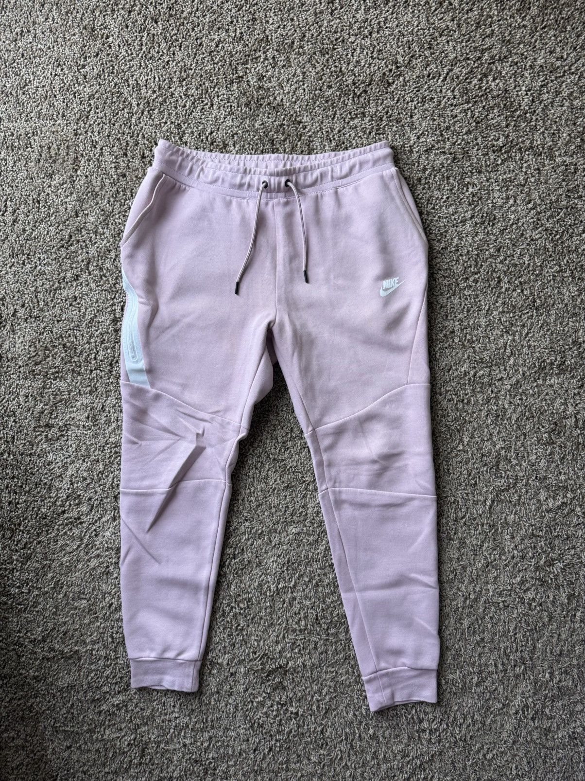 Nike Nike Tech Fleece Joggers Size US 32 / EU 48 - 1 Thumbnail