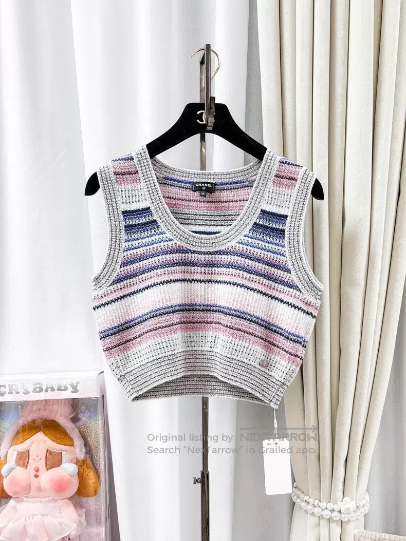 Chanel Chanel Pink blue and white striped knitted vest Size XS / US 0-2 / IT 36-38 - 1 Thumbnail