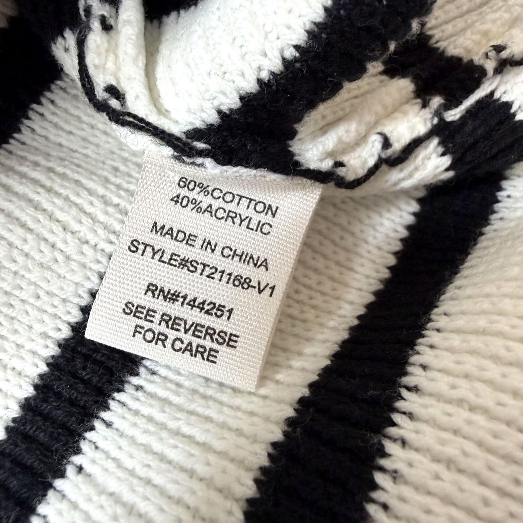 Jessica Simpson Jessica Simpson Cardigan Women M White Striped Scoop Neck Button Cropped Sweatshirt? Size M / US 6-8 / IT 42-44 - 3 Thumbnail