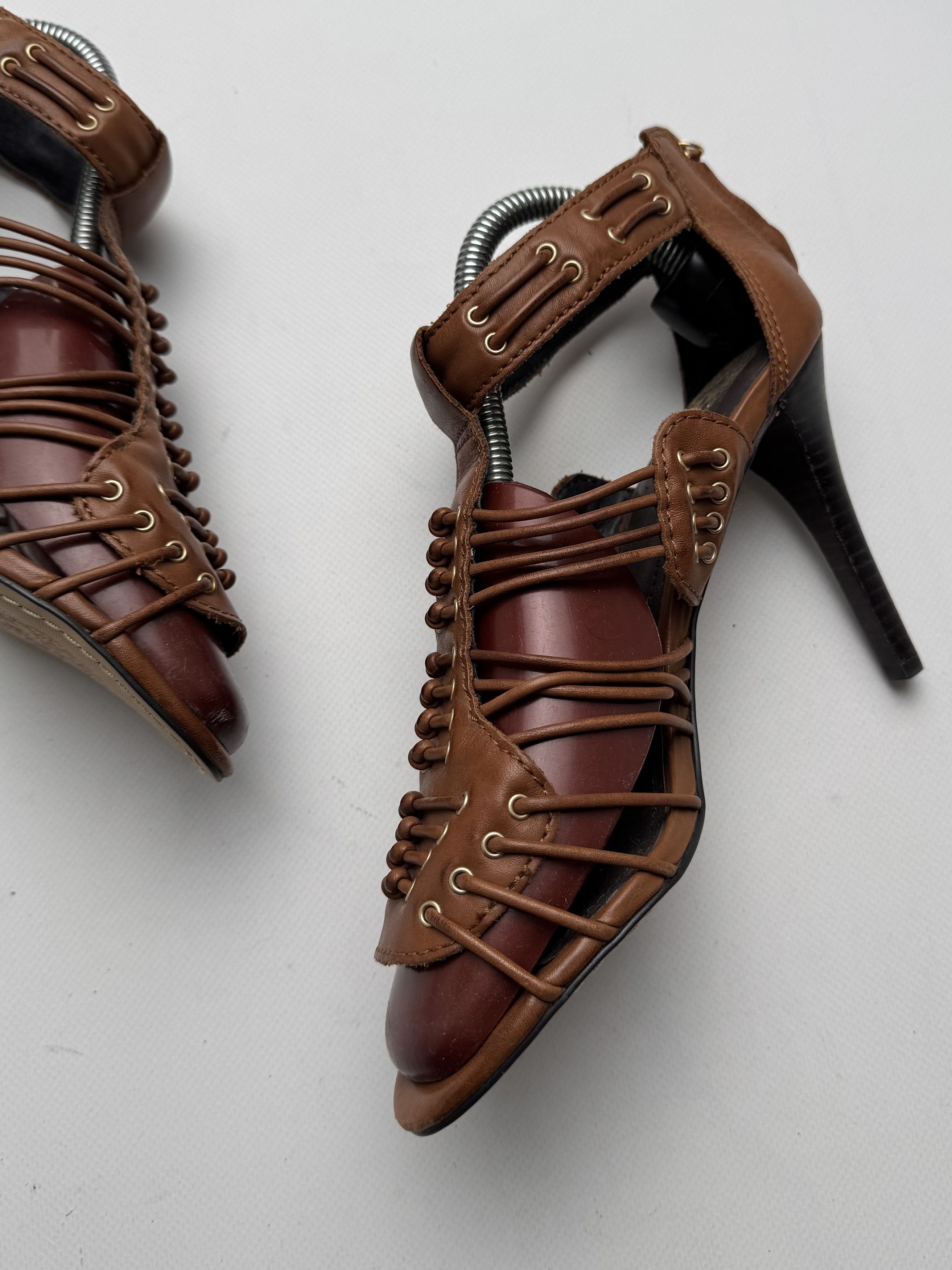 Vintage Vintage Leather Strappy Heels Lace Up High Heel Sandals E2 Size US 8.5 / IT 38.5 - 6 Thumbnail