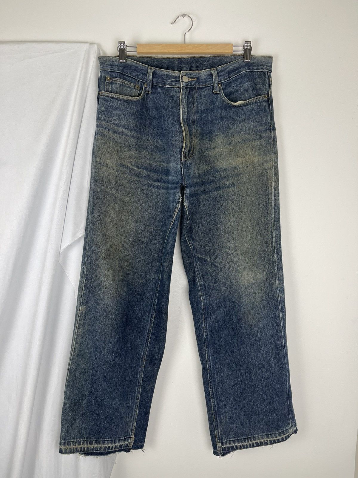 Vintage Wide Japanese clawmark dirty wash faded denim released hem Size US 34 / EU 50 - 2 Thumbnail