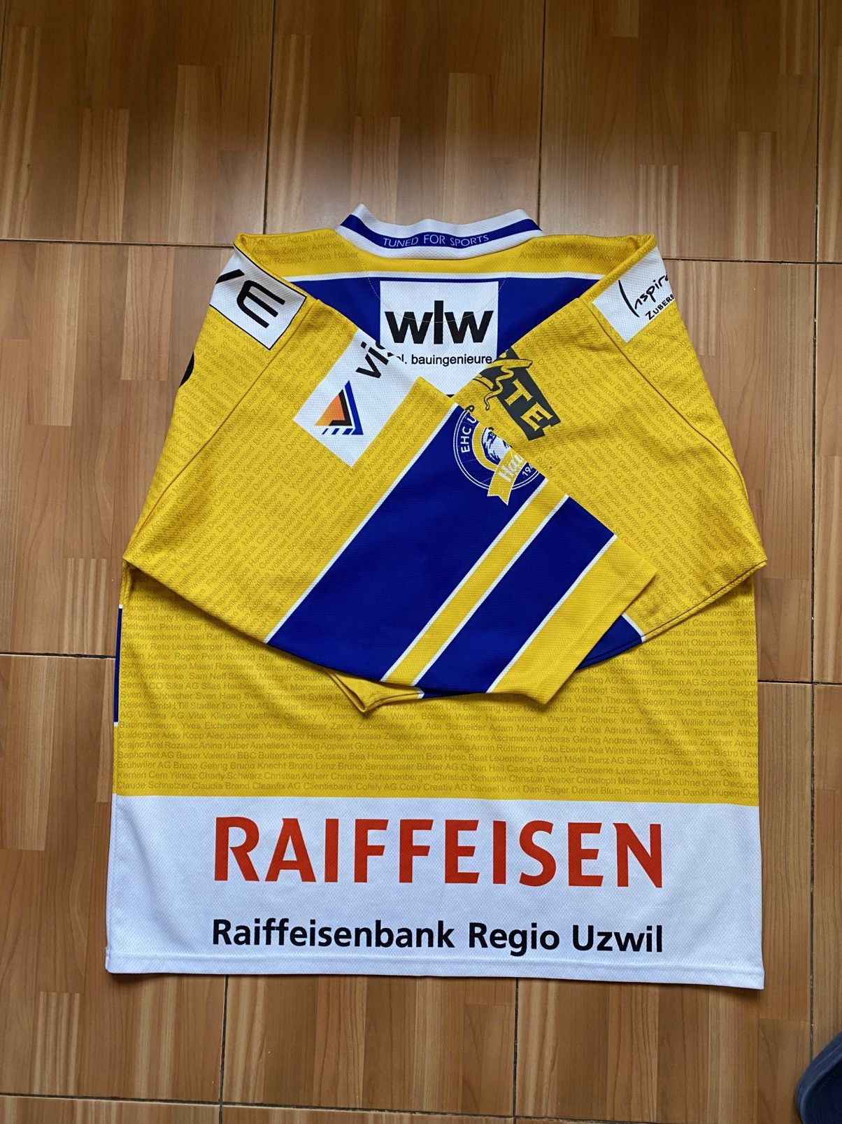 NHL EHC Uzwil Hawks Team Bistro #8 Switzerland Shirt Hockey Size US XL / EU 56 / 4 - 9 Thumbnail