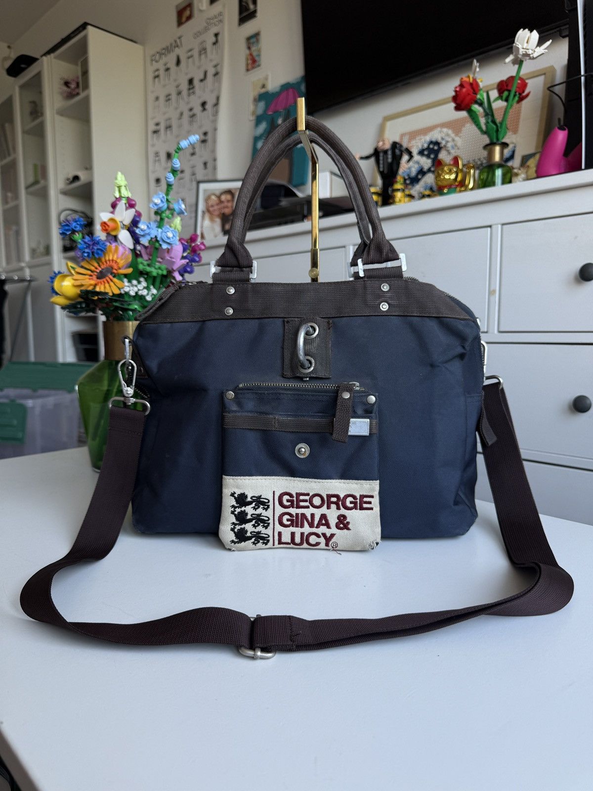 Archival Clothing x Avant Garde Vintage Y2K George Gina & Lucy Ggl Shoulder Bag Opium Grunge in Blue, Women's