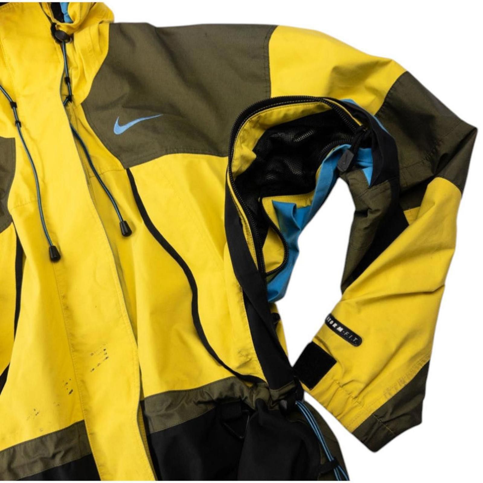 Nike Vintage Nike ACG Zip Up Snowboarding Jacket Size M Size US M / EU 48-50 / 2 - 6 Thumbnail