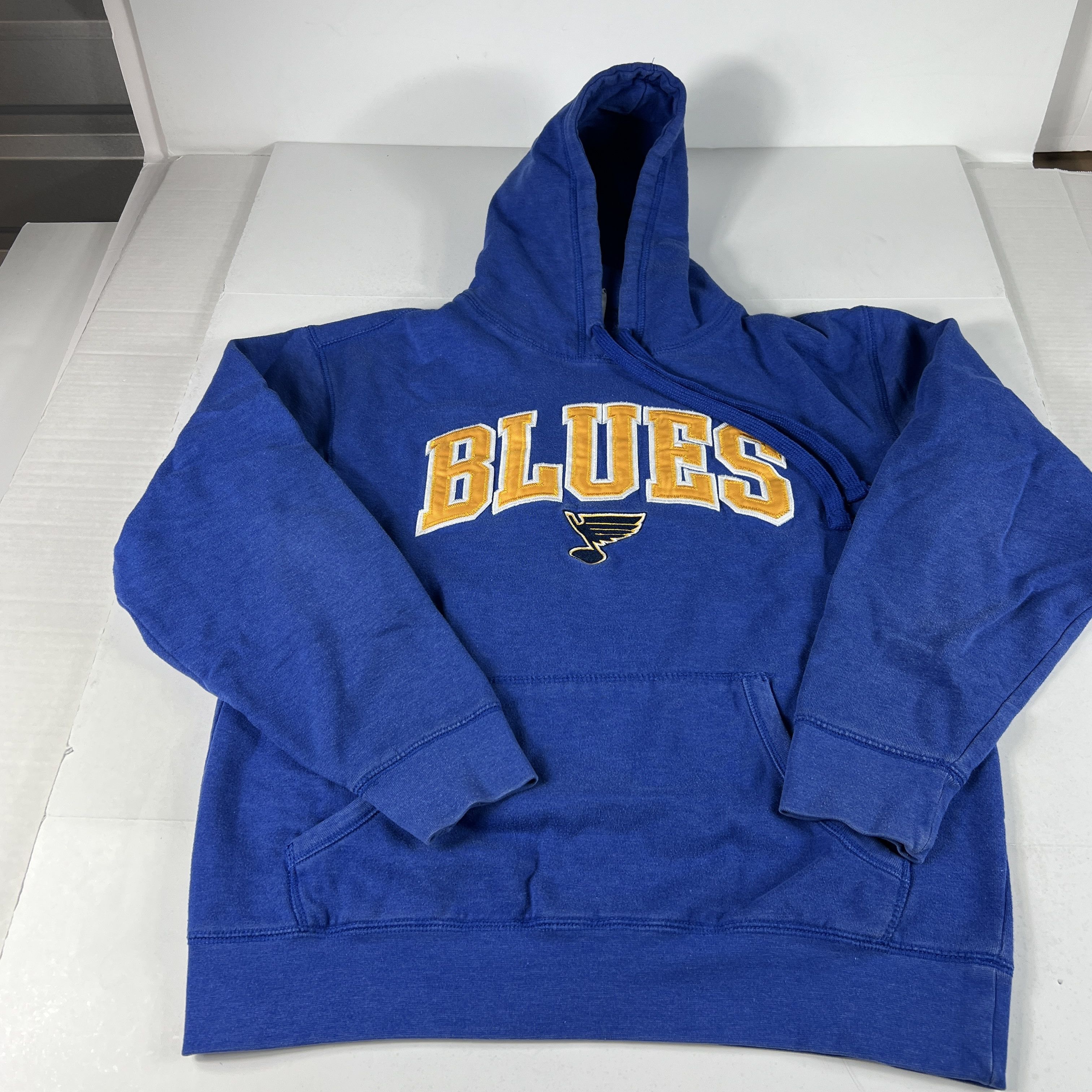 NHL NHL St Louis Blues Hockey Sweatshirt Faded Logo Hoodie Size US M / EU 48-50 / 2 - 1 Thumbnail