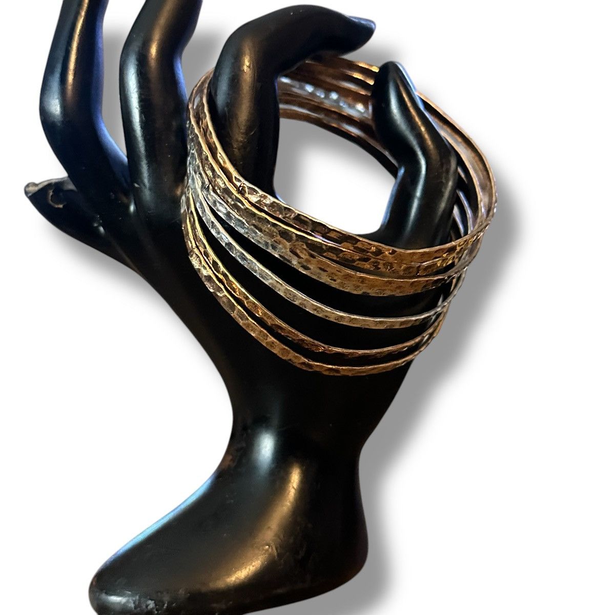 Other Gold and silver tone wavy hammered bangle bracelets Size ONE SIZE - 2 Thumbnail
