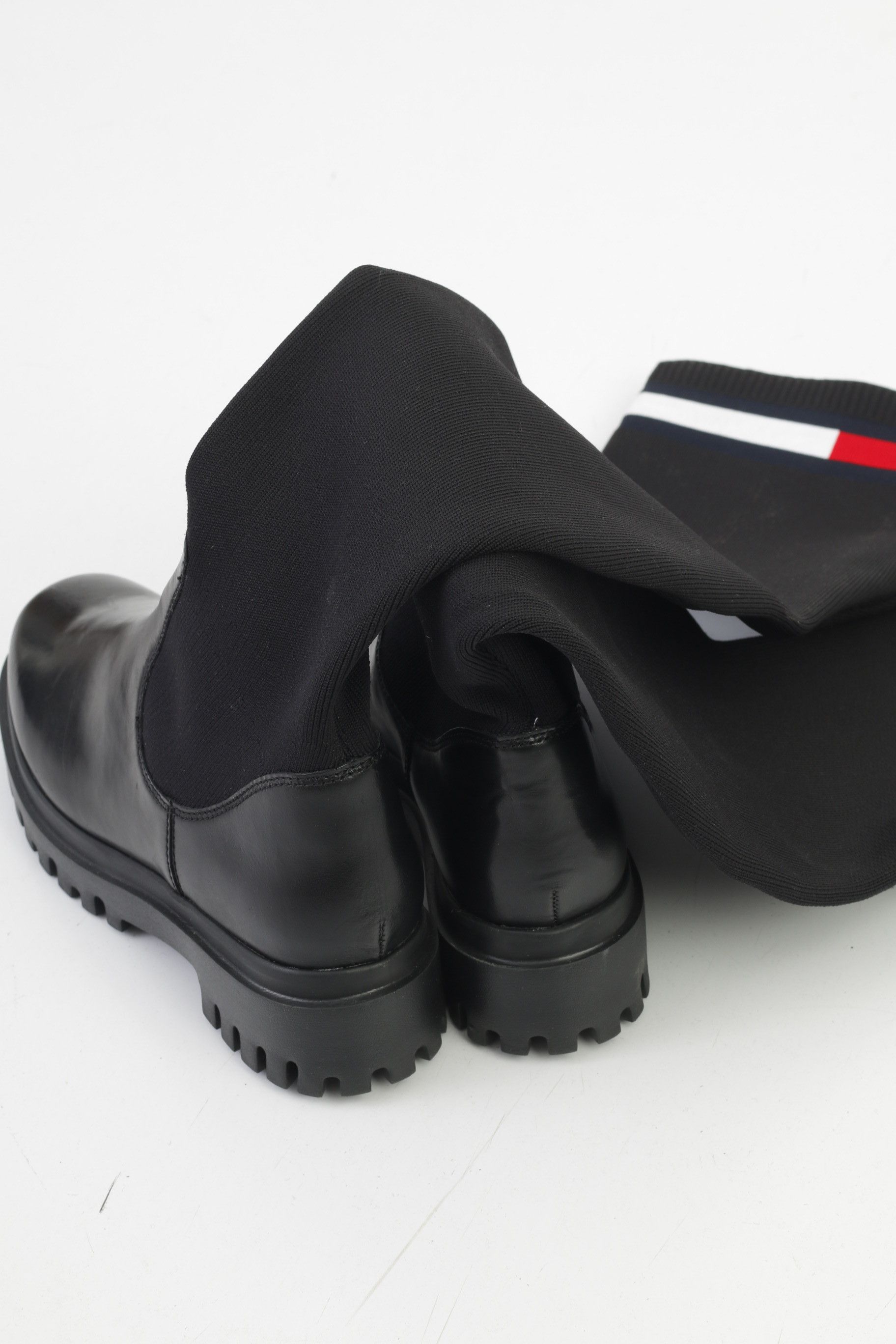 Tommy Hilfiger Tommy Hilfiger Women 6.5 37 Boots Overknee Boot Black 9911 Size US 6 / IT 36 - 6 Thumbnail