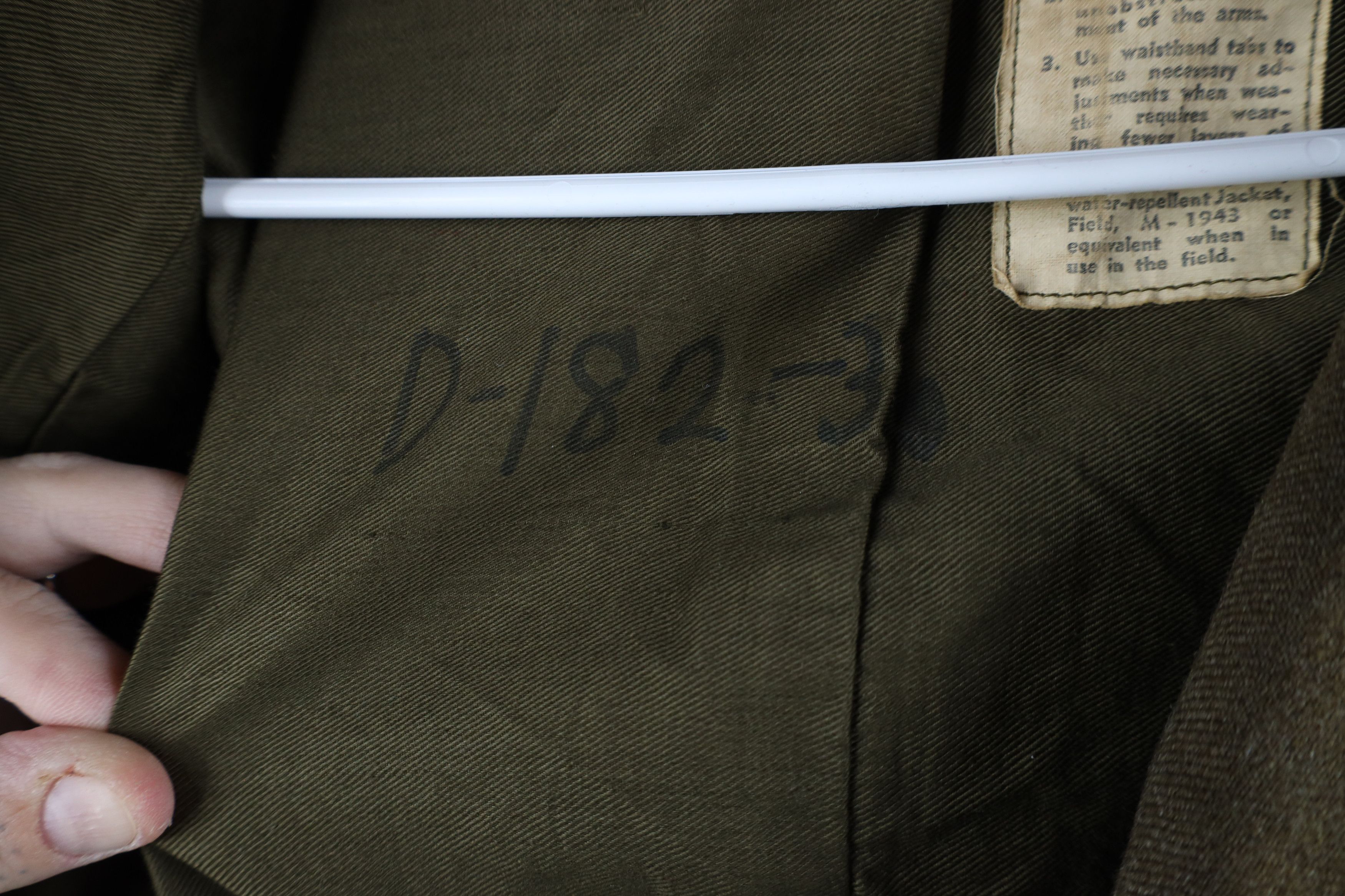 Vintage Vintage 40s World War II Military Wool OD Field Jacket USA Size US L / EU 52-54 / 3 - 14 Thumbnail