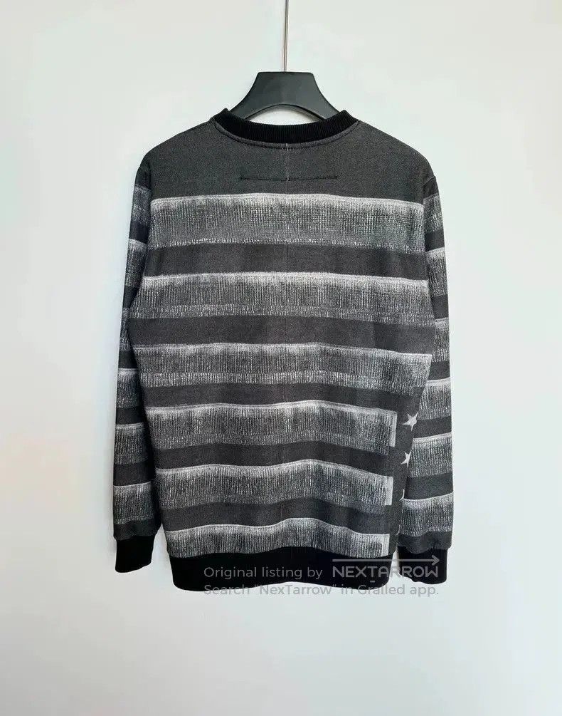 Givenchy Givenchy Striped Star Print Sweatshirt . Size US XS / EU 42 / 0 - 2 Thumbnail