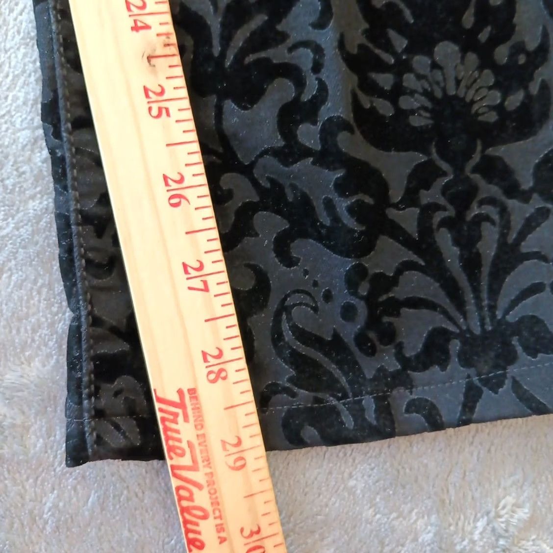 Ralph Lauren Lauren Ralph Lauren Pants Womens Size 4 Black Floral Velvet 27x29 Mid Rise Pants Size 27" / US 4 / IT 40 - 5 Thumbnail