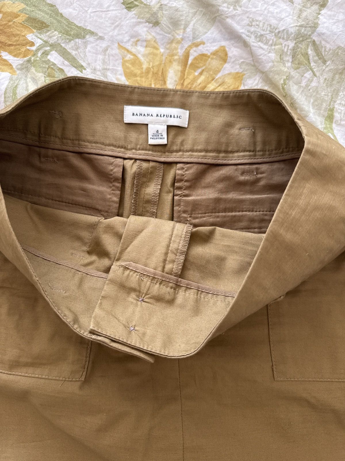Banana Republic Banana republic pocket skirt Size 27" / US 4 / IT 40 - 2 Thumbnail