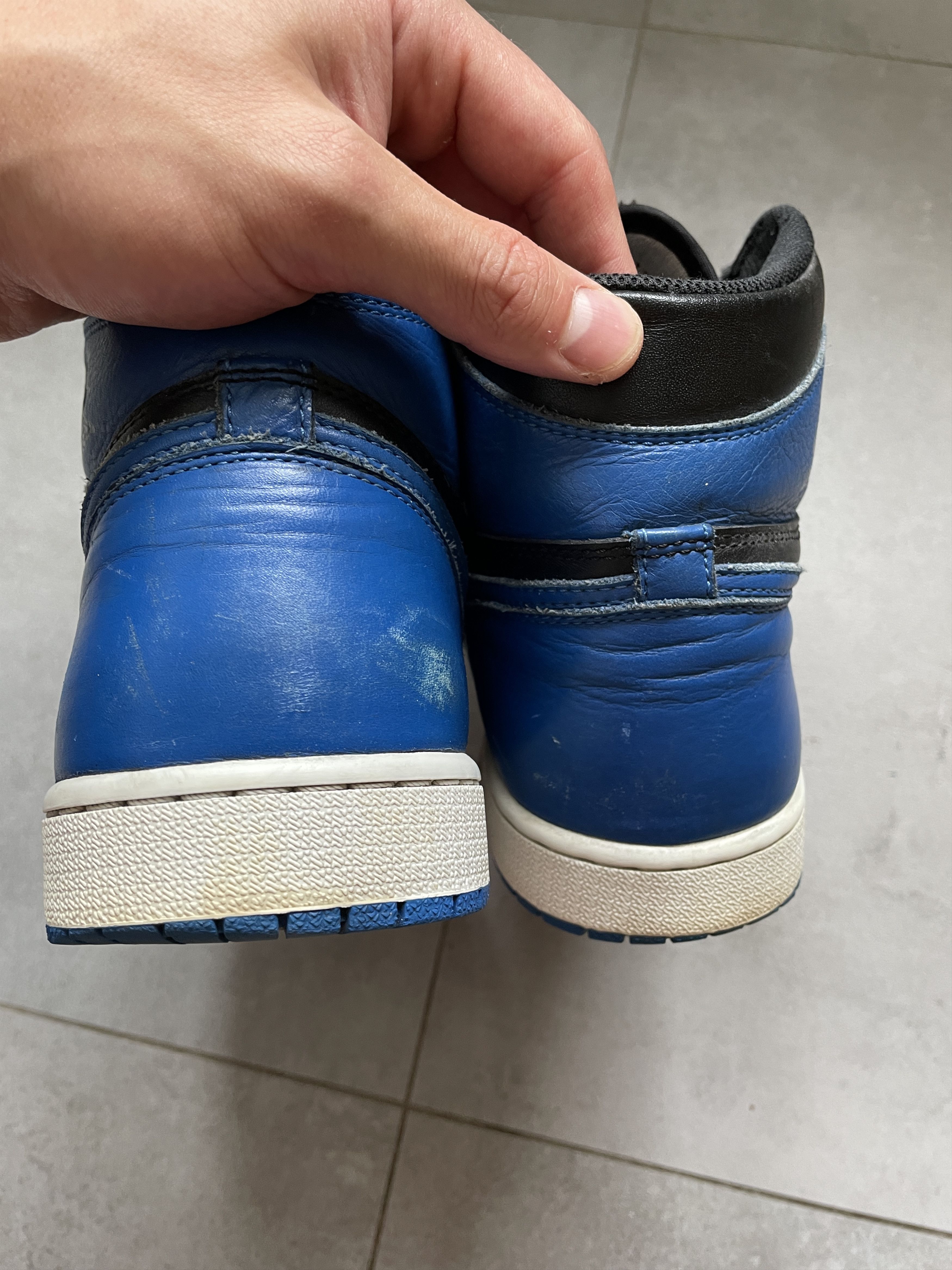 Jordan Brand × Nike AIR JORDAN 1 ROYAL BLUE 2017 HIGHTOP SNEAKERS Size US 11 / EU 44 - 5 Thumbnail