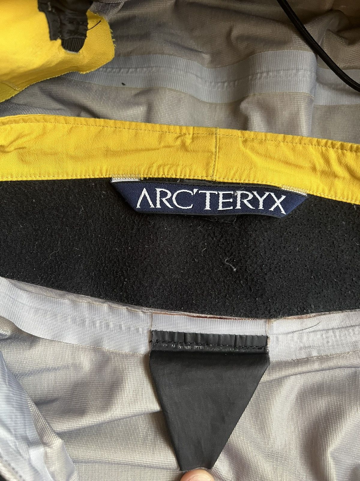 Arc'teryx Arc’teryx Gore-Tex Jacket yellow Size US M / EU 48-50 / 2 - 11 Thumbnail