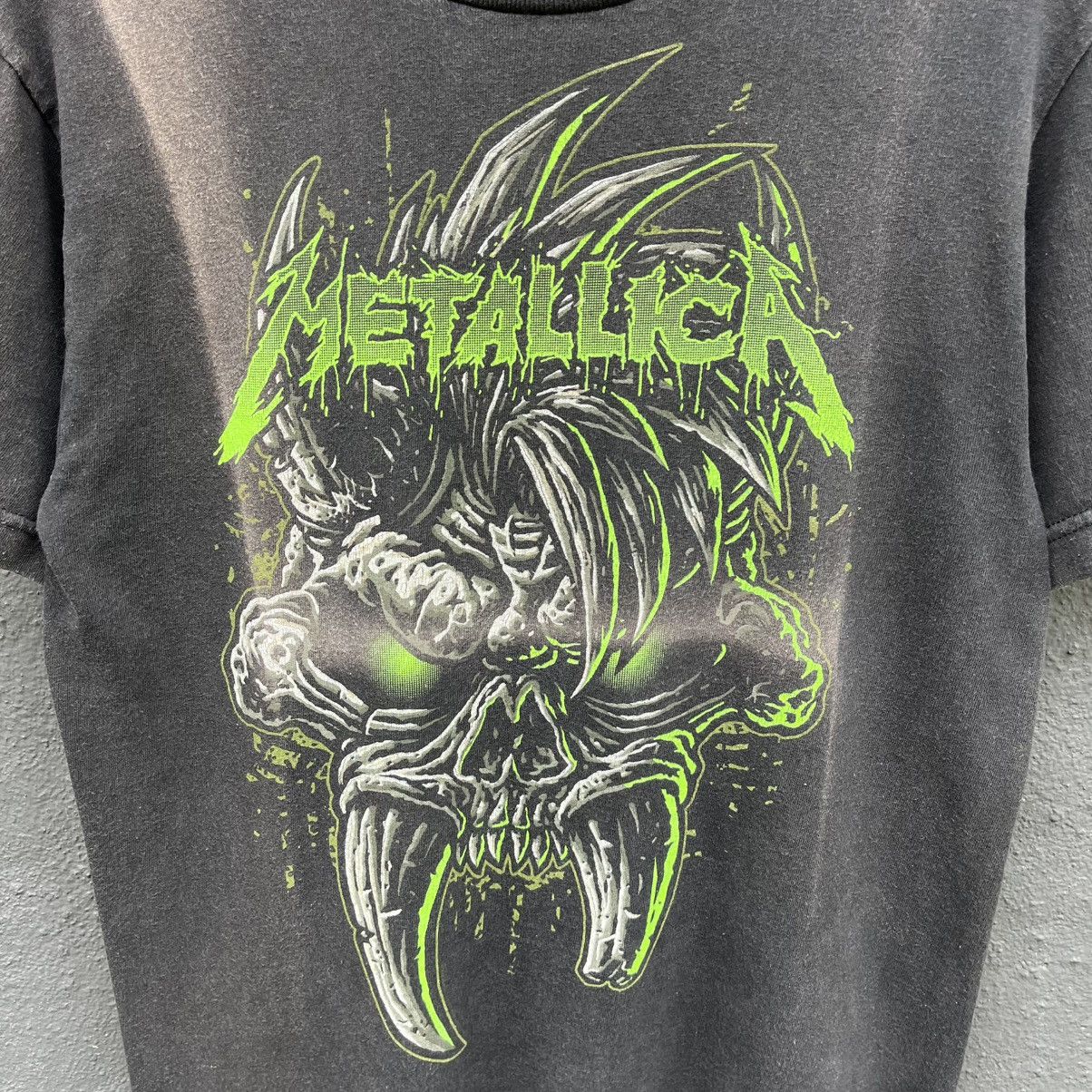 Band Tees Thrashed Faded Vintage Y2k Metallica Band Tee Size US S / EU 44-46 / 1 - 2 Thumbnail