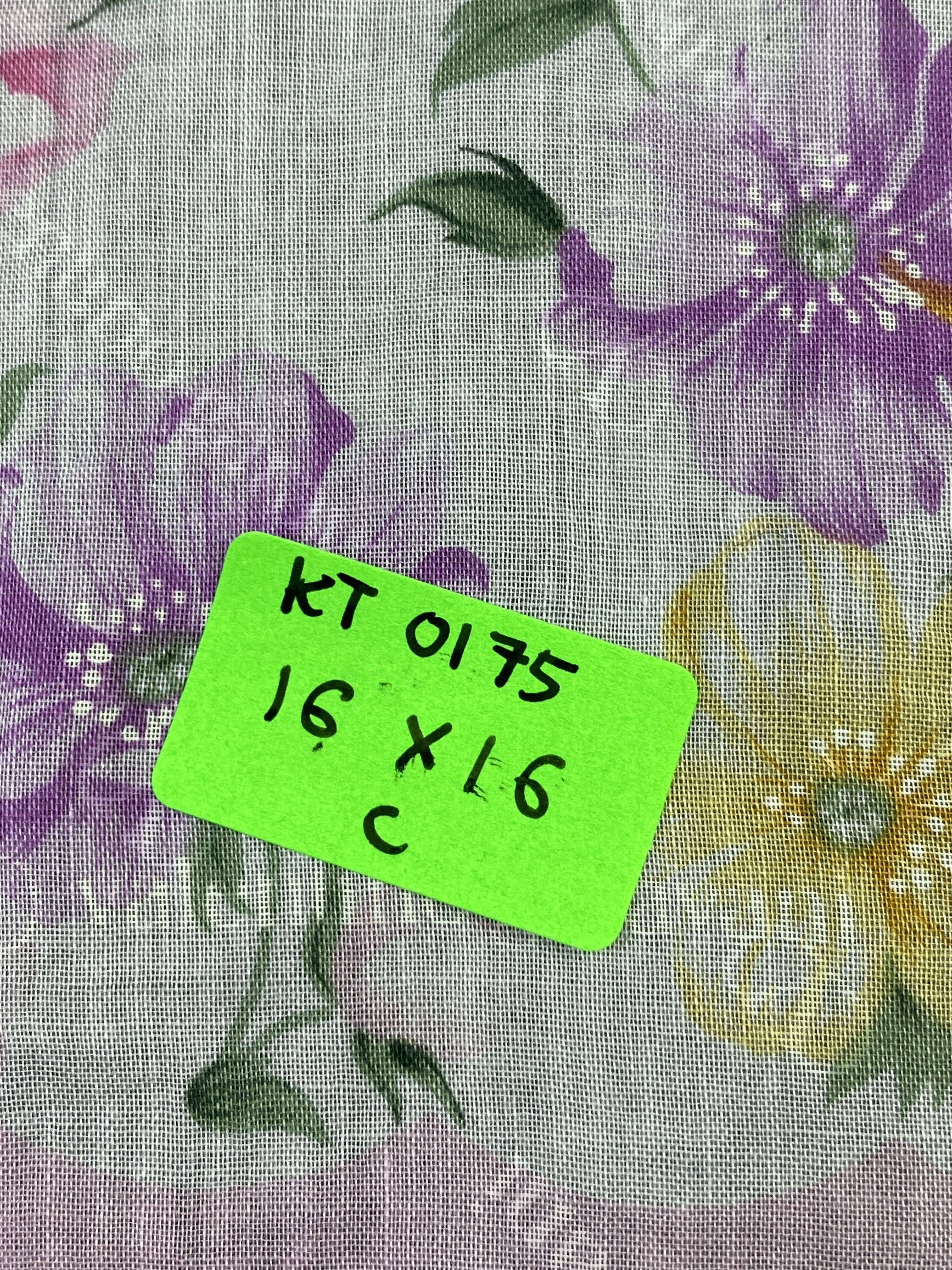 Valentino Valentino Garavani Handkerchief / Neckerchief KT0175 Size ONE SIZE - 8 Thumbnail
