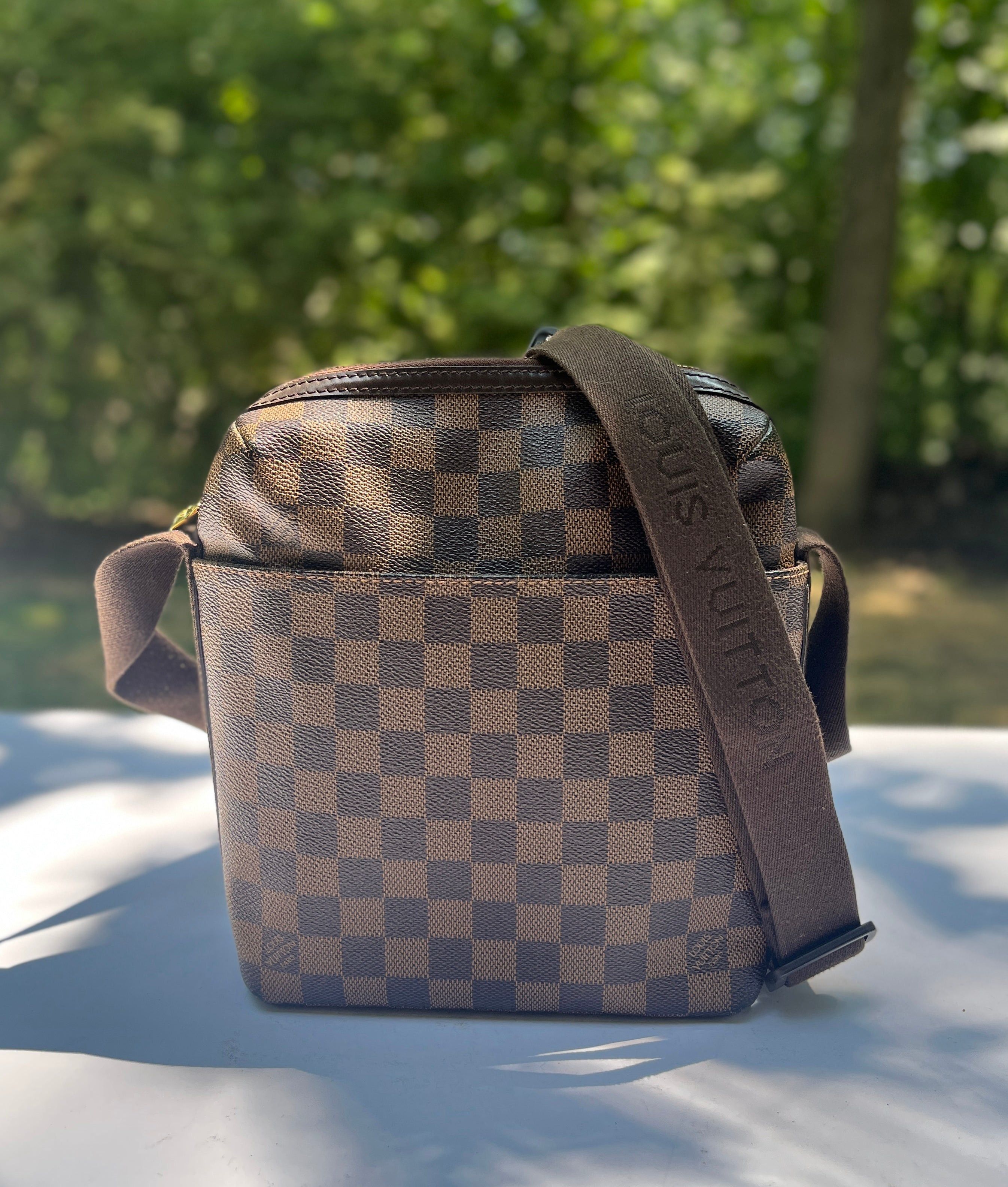 Louis Vuitton Damier Ebene Trotteur Beaubourg PM Crossbody