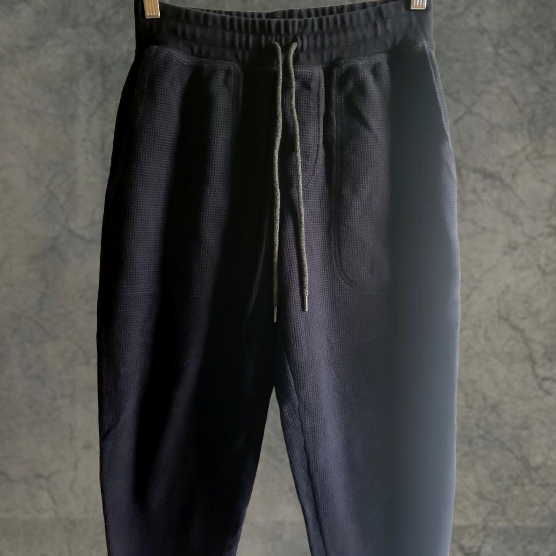 Lands' End Lands' End Waffle Knit Jogger Pants Men's S BLACK Casual Comfort Drawstring Pockets Tapered Size US 29 - 1 Thumbnail