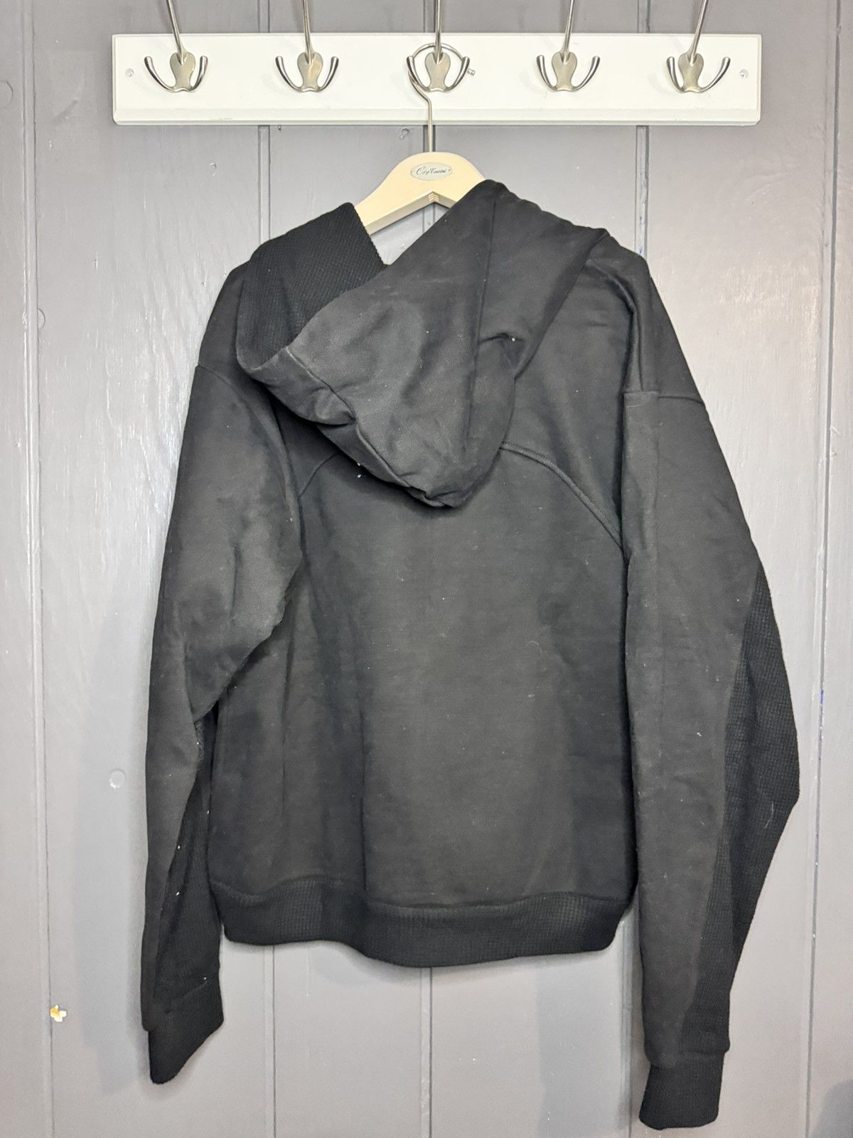 If Six Was Nine × Japanese Brand Rare waffle keychain hole hoodie Size US L / EU 52-54 / 3 - 6 Thumbnail