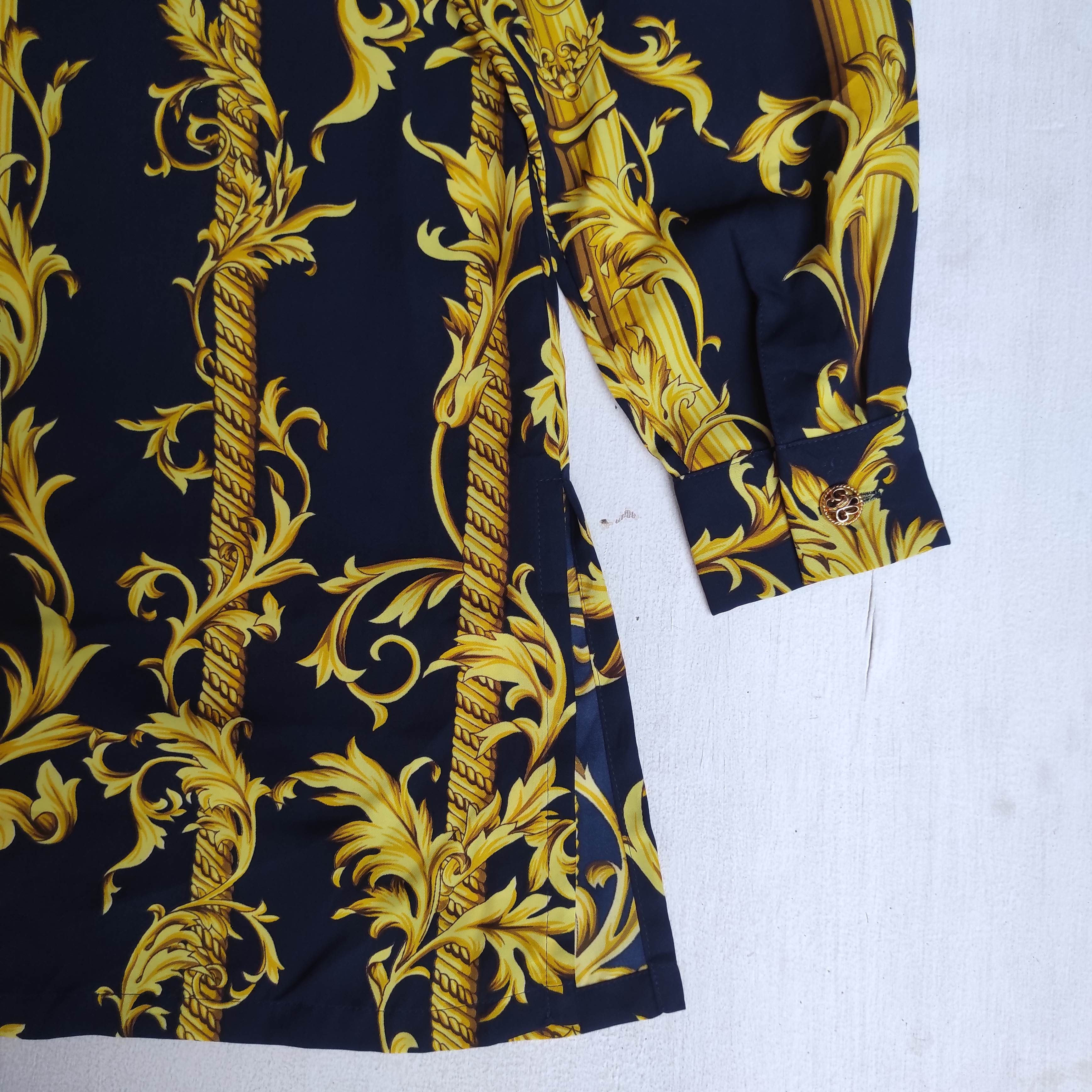 Japanese Brand Made in Japan Primary Shirt Button Up Like versace Size US M / EU 48-50 / 2 - 16 Thumbnail