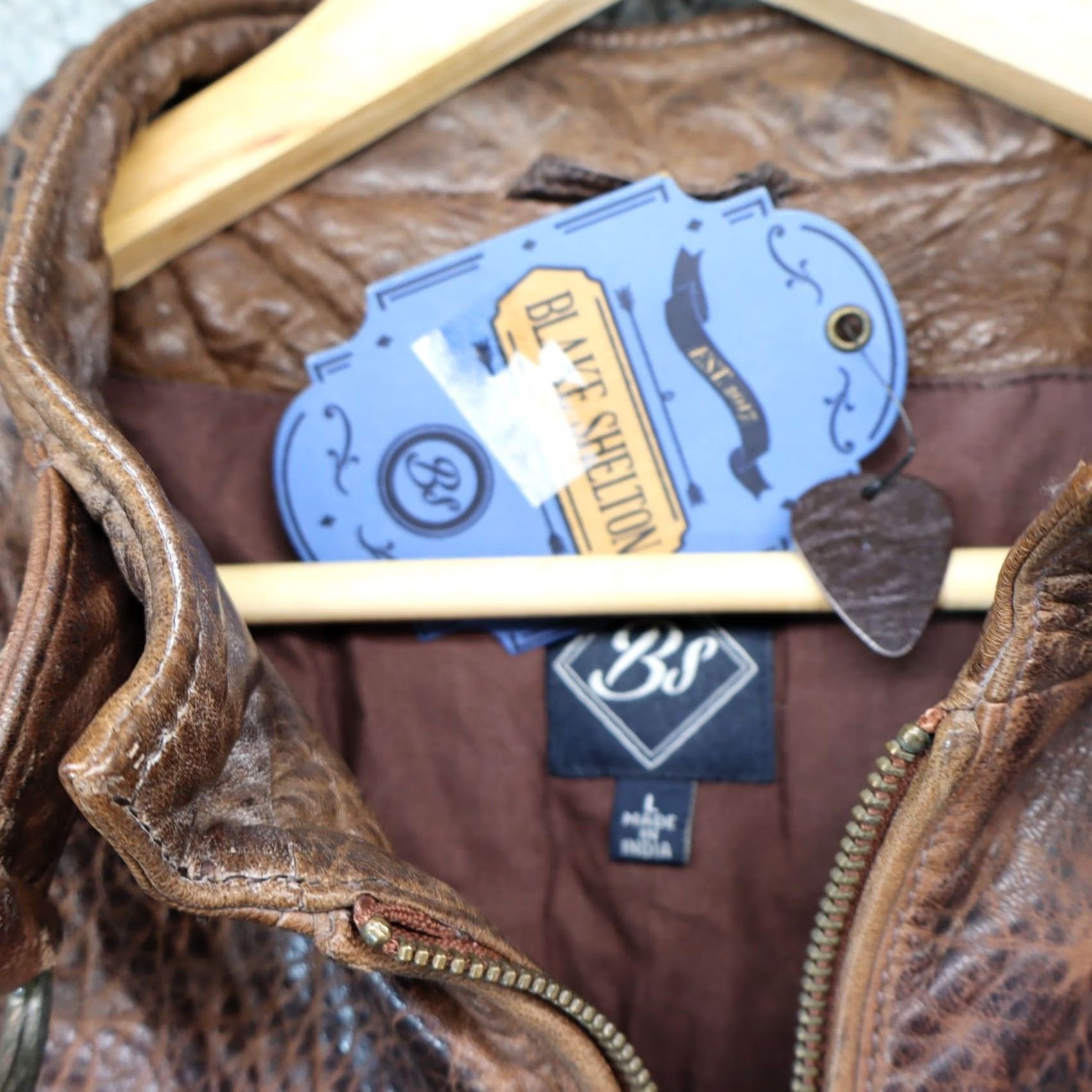 Vintage BS by Blake Shelton Leather Bomber Jacket Men Large Brown Snap Textured MSRP 98 Size US L / EU 52-54 / 3 - 4 Thumbnail