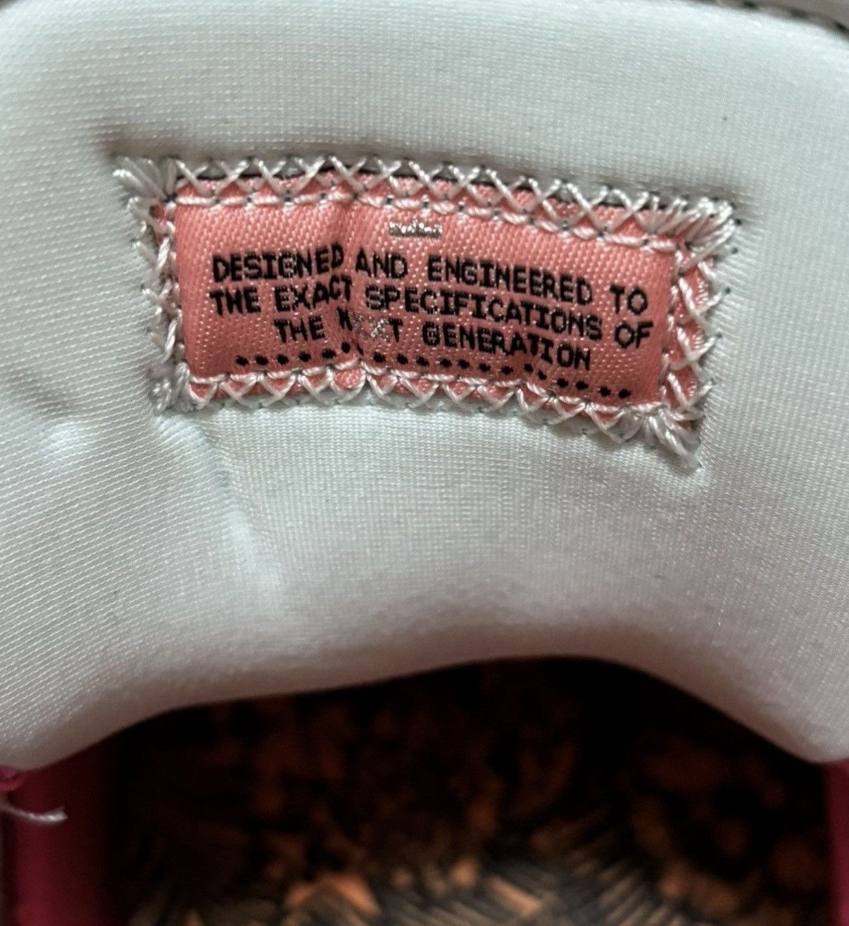 Other Lebron 20 Time Machine EP Size US 8 / EU 41 - 8 Thumbnail