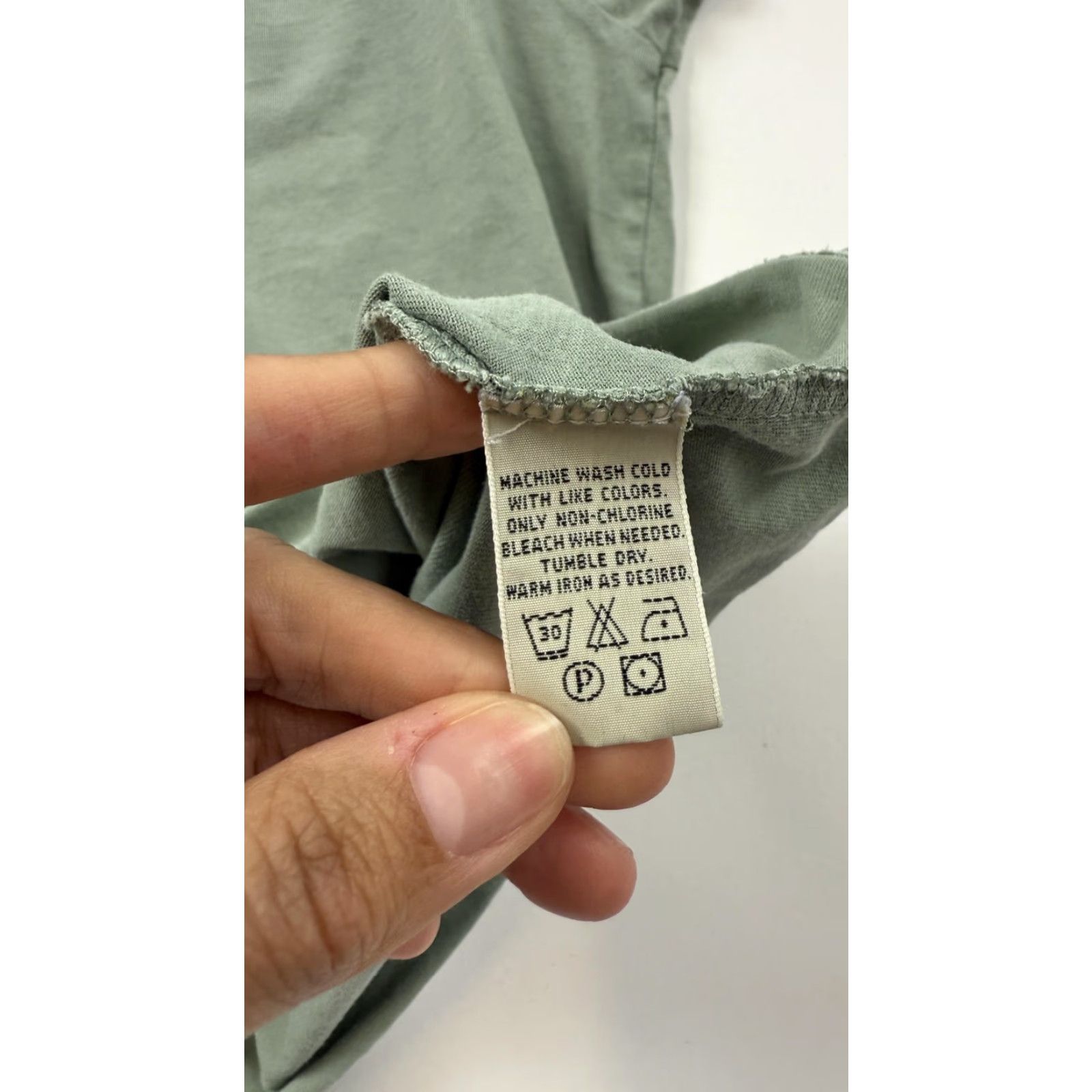 Eddie Bauer Vintage Eddie Bauer Women’s T-Shirt Large Green Short Sleeve V-Neck Cotton Casual Top Size L / US 10 / IT 46 - 6 Thumbnail