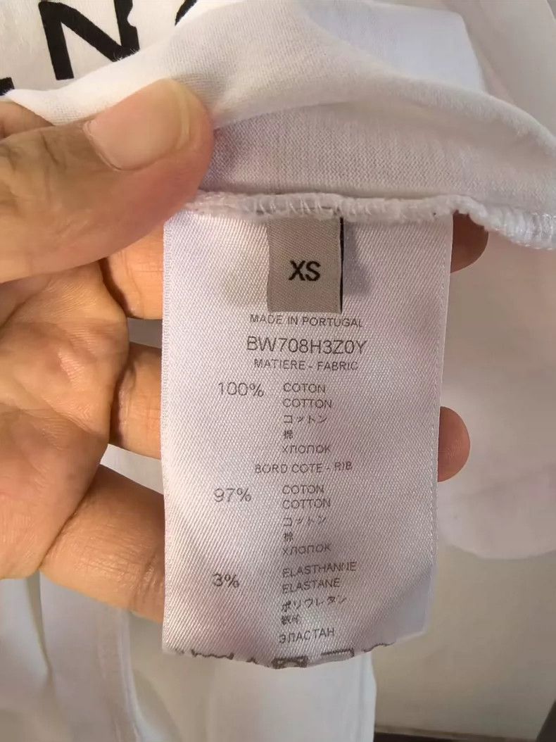 Givenchy Givenchy Distressed letter short sleeve Size US XS / EU 42 / 0 - 4 Thumbnail