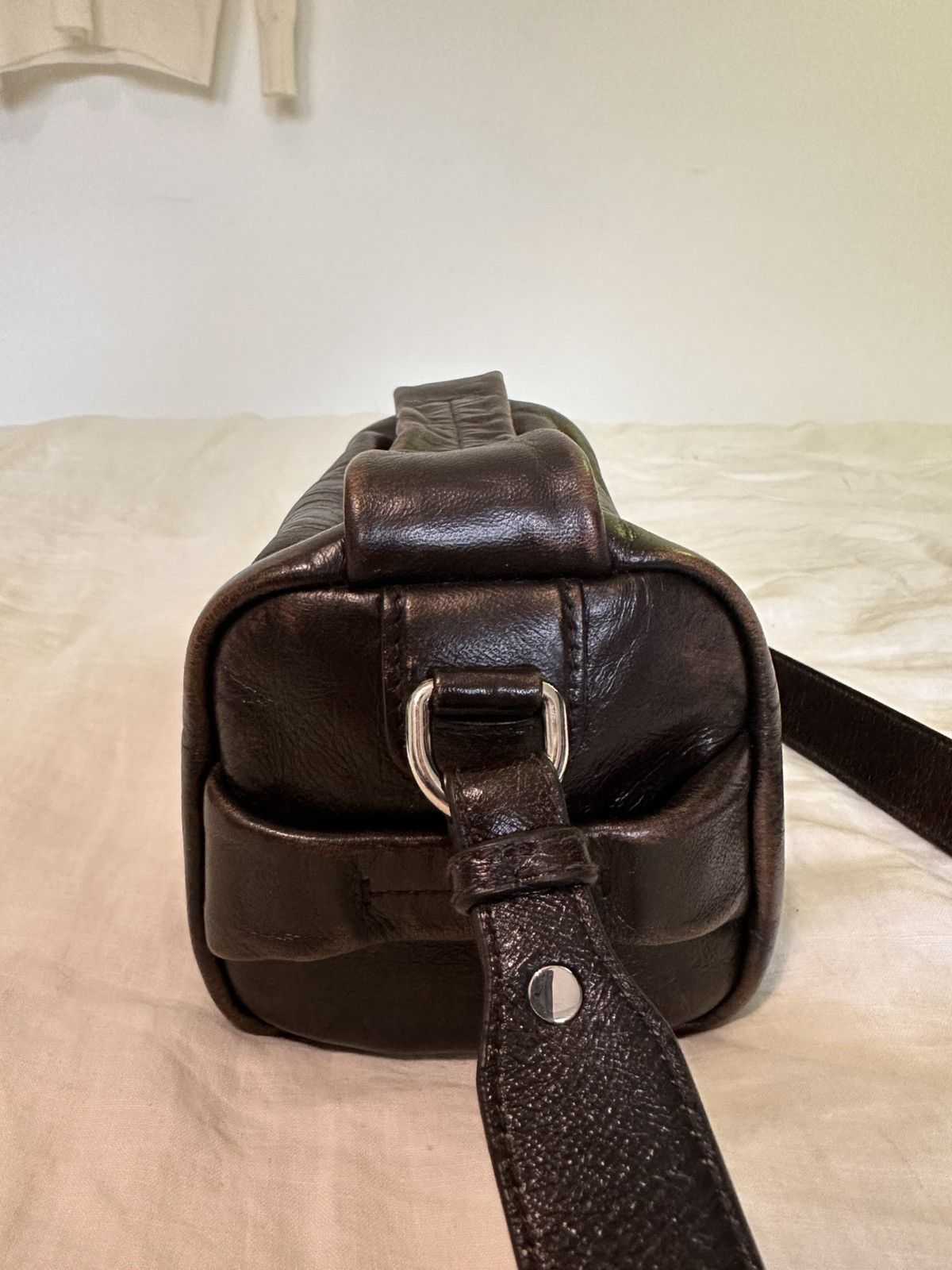 Prada Antiqued leather shoulder bag Size ONE SIZE - 6 Thumbnail