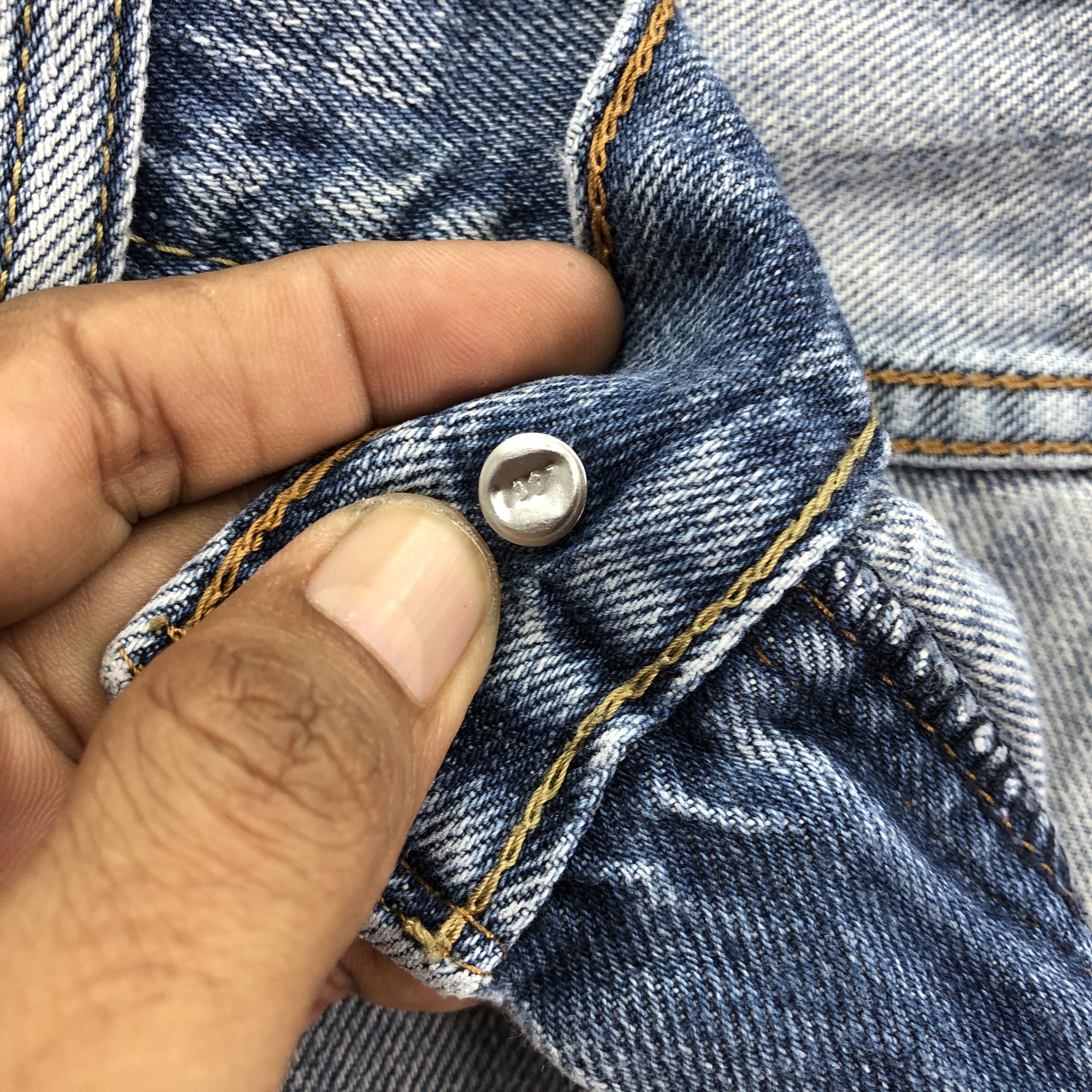 Levi's × Vintage Vintage Y2K Levis Faded Jeans Light Wash Levi's 505 Denim Size US 38 / EU 54 - 7 Thumbnail