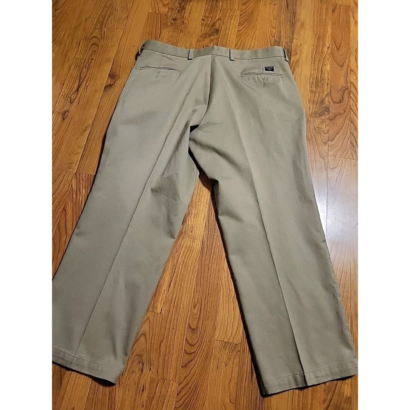 Dockers DOCKERS Individual Fit Stretch Waist Flat Front Chinos Pants 38" X 29" Beige Mens Regular Straight Cotton Flat Front Zip Button Size US 38 / EU 54 - 6 Thumbnail