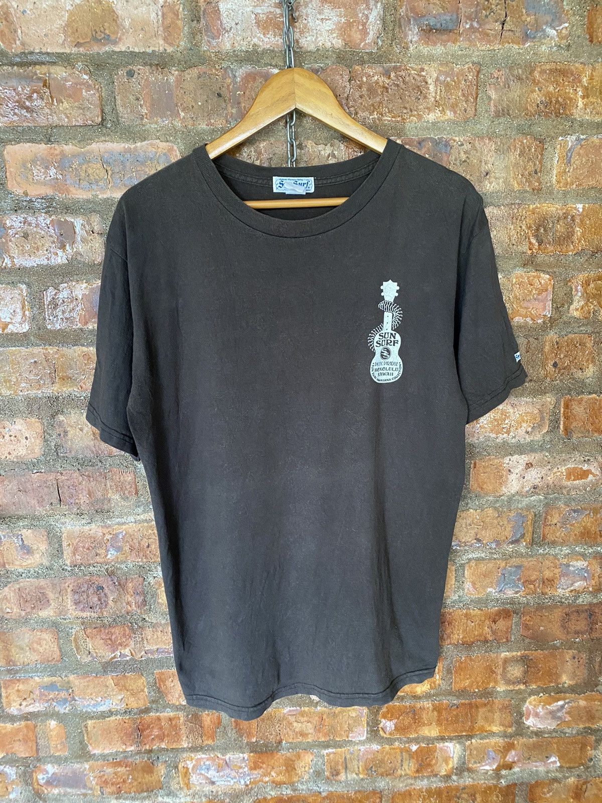 Japanese Brand × Sun Surf × Toyo Enterprises Vtg Sun Surf Logo tee Size US L / EU 52-54 / 3 - 7 Thumbnail