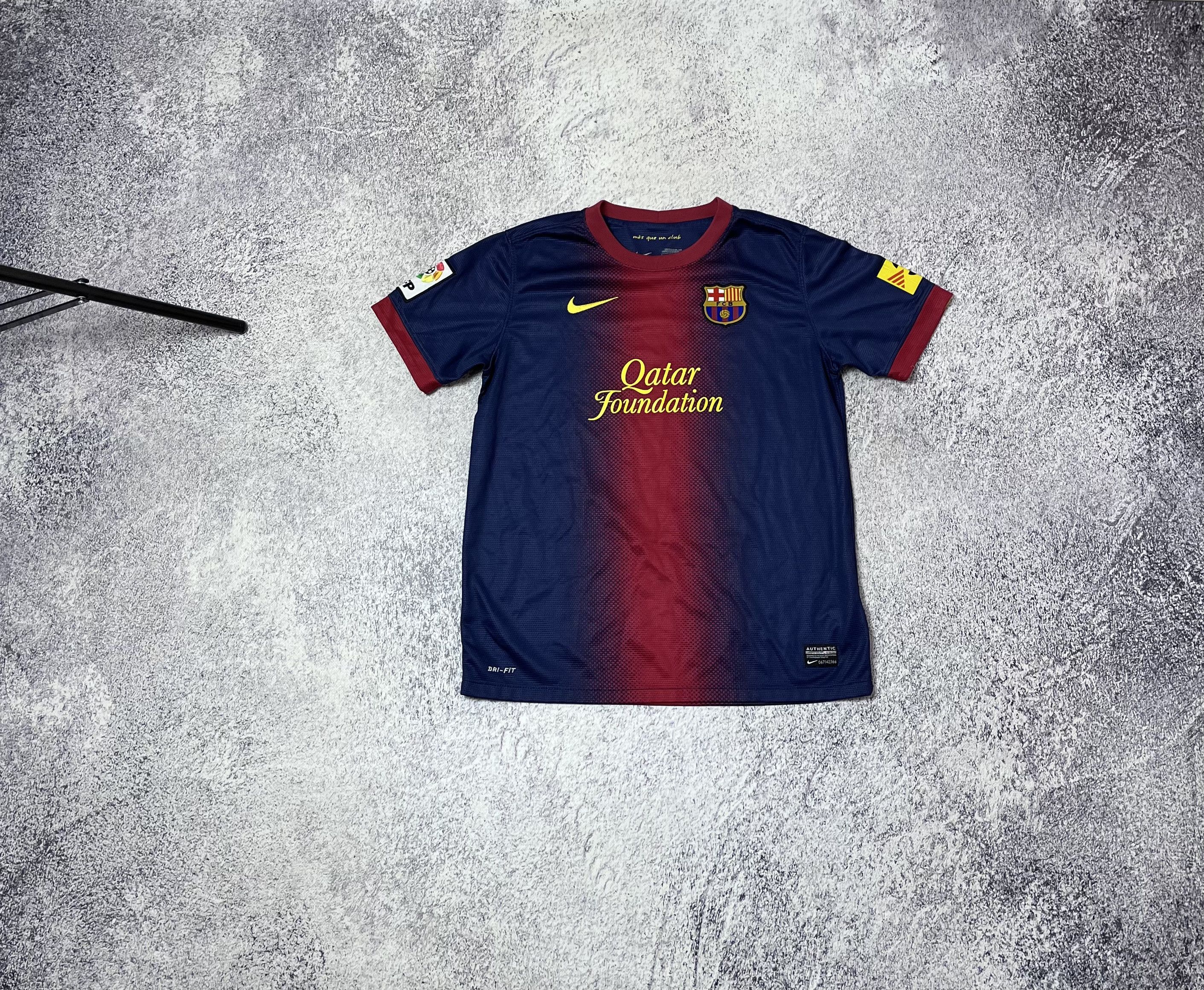 Other Men’s soccer jersey Nike FC Barcelona LaLiga Size US XS / EU 42 / 0 - 1 Thumbnail