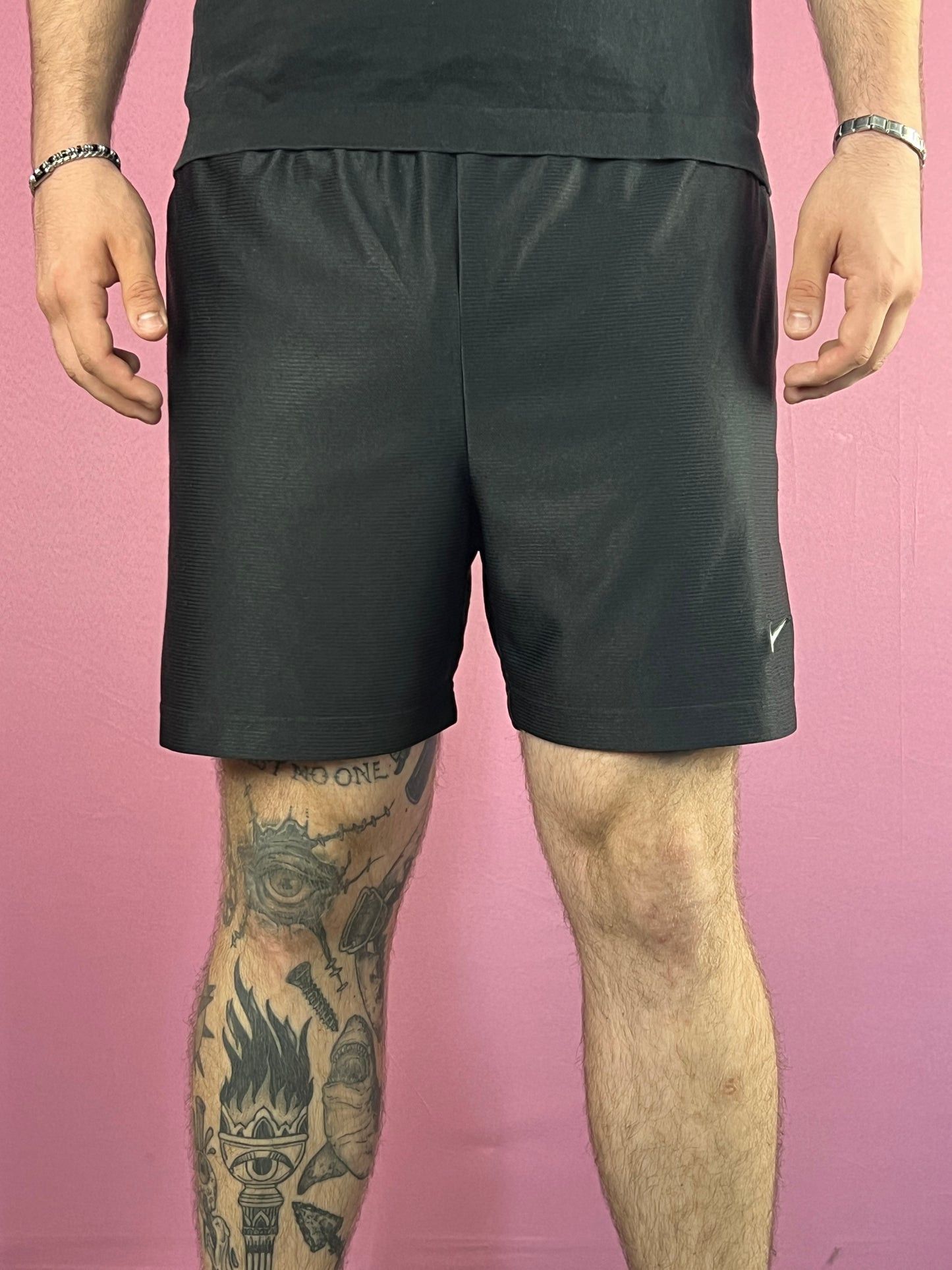 Nike × Vintage 90s Nike Team Vintage Men's Sport Shorts - M Size US 32 / EU 48 - 2 Thumbnail