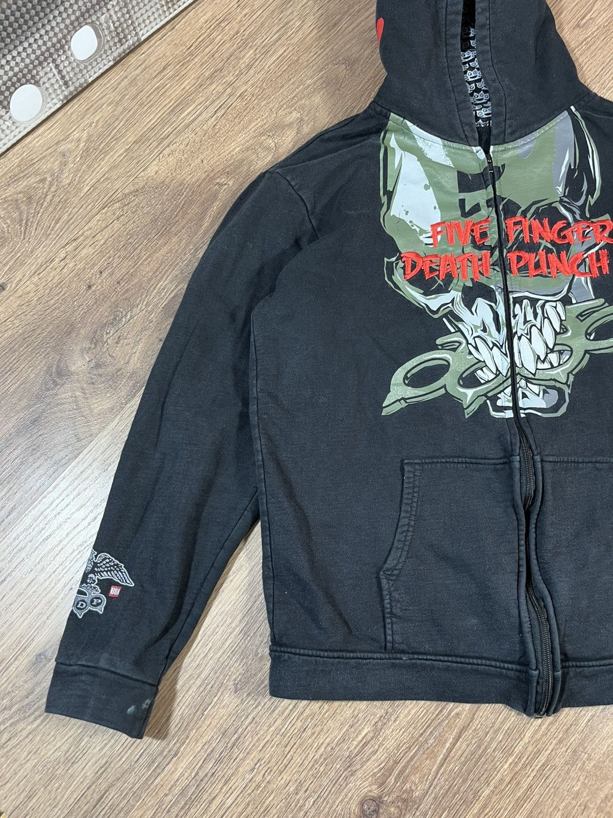 Other Five Finger Death Punch Zip Hoodie Size US M / EU 48-50 / 2 - 3 Thumbnail
