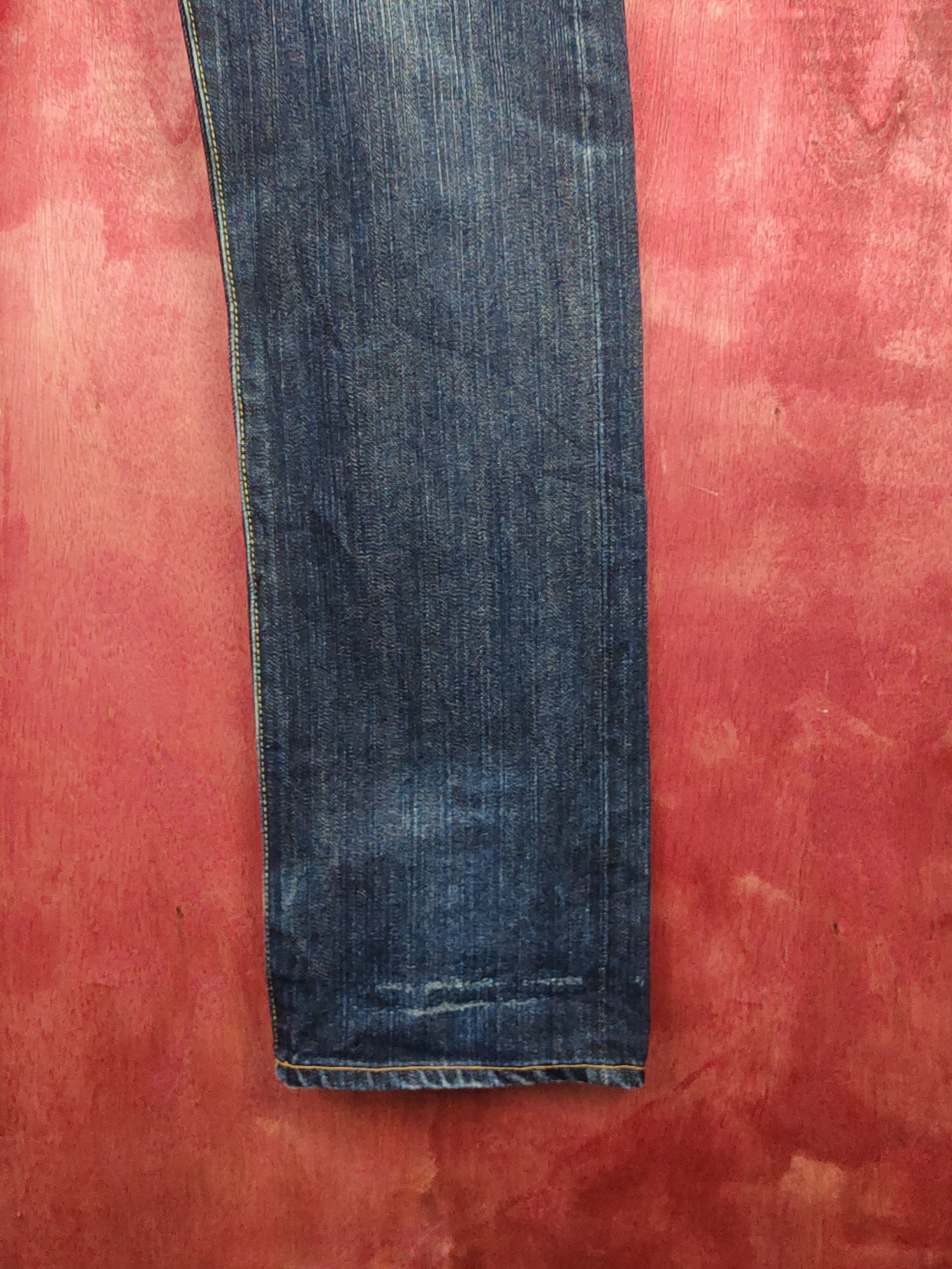 Japanese Brand Uniqlo Dark Blue Distressed Ripped Jeans #S1654 Size US 31 - 6 Thumbnail