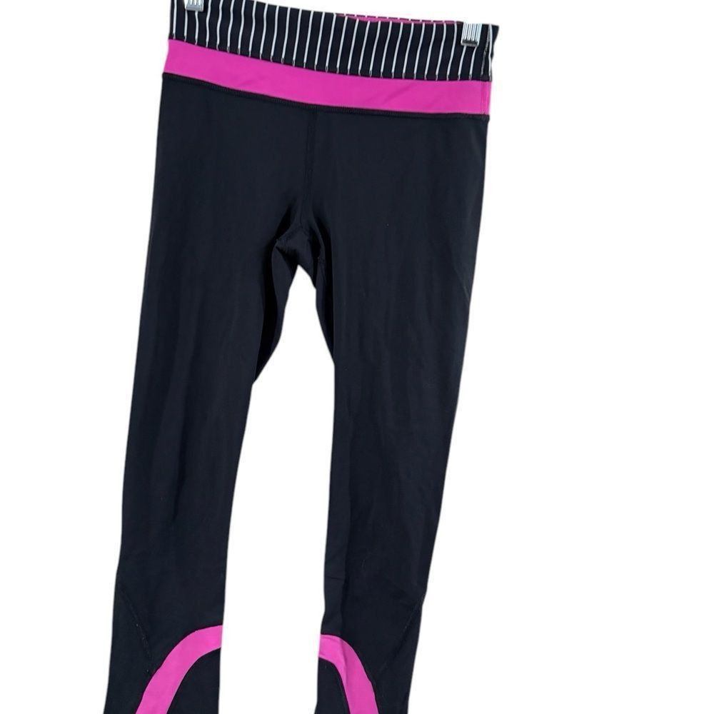 Lululemon Lululemon Black and Pink Leggings with Wide Waistband Size 26" / US 2 / IT 38 - 9 Thumbnail