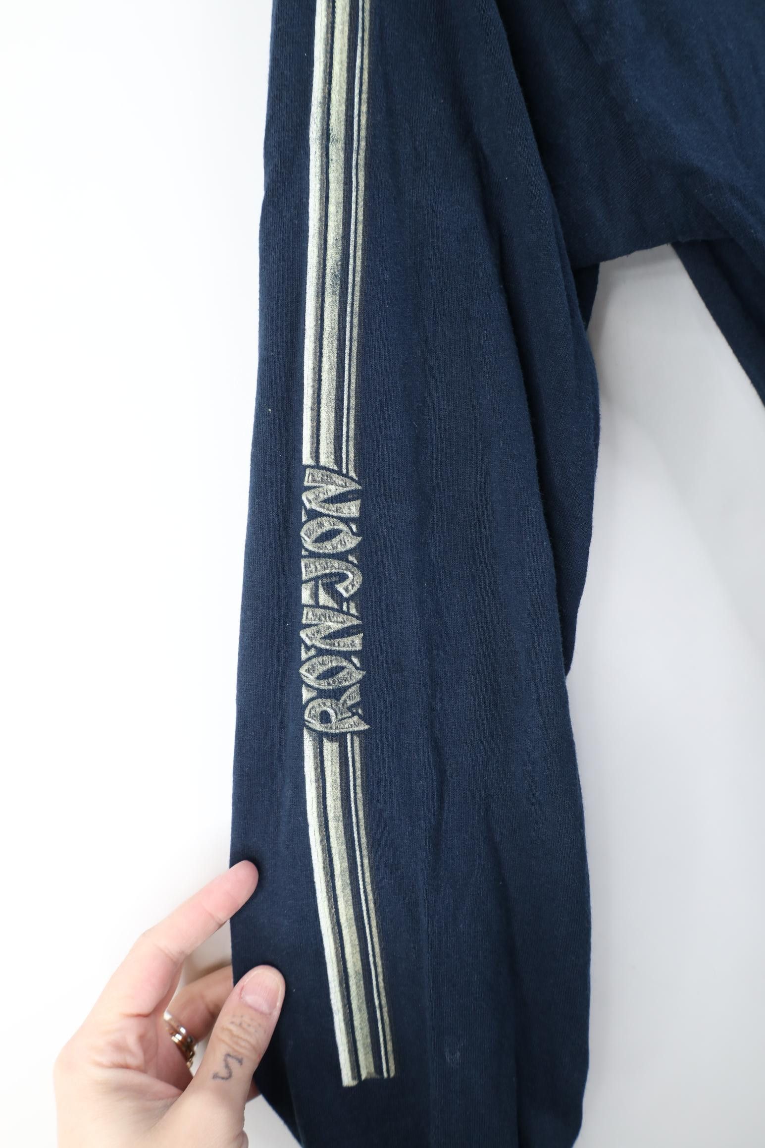 Vintage Vintage Ron Jon Surf Shop Long Sleeve T-Shirt Navy Blue Size US S / EU 44-46 / 1 - 9 Thumbnail