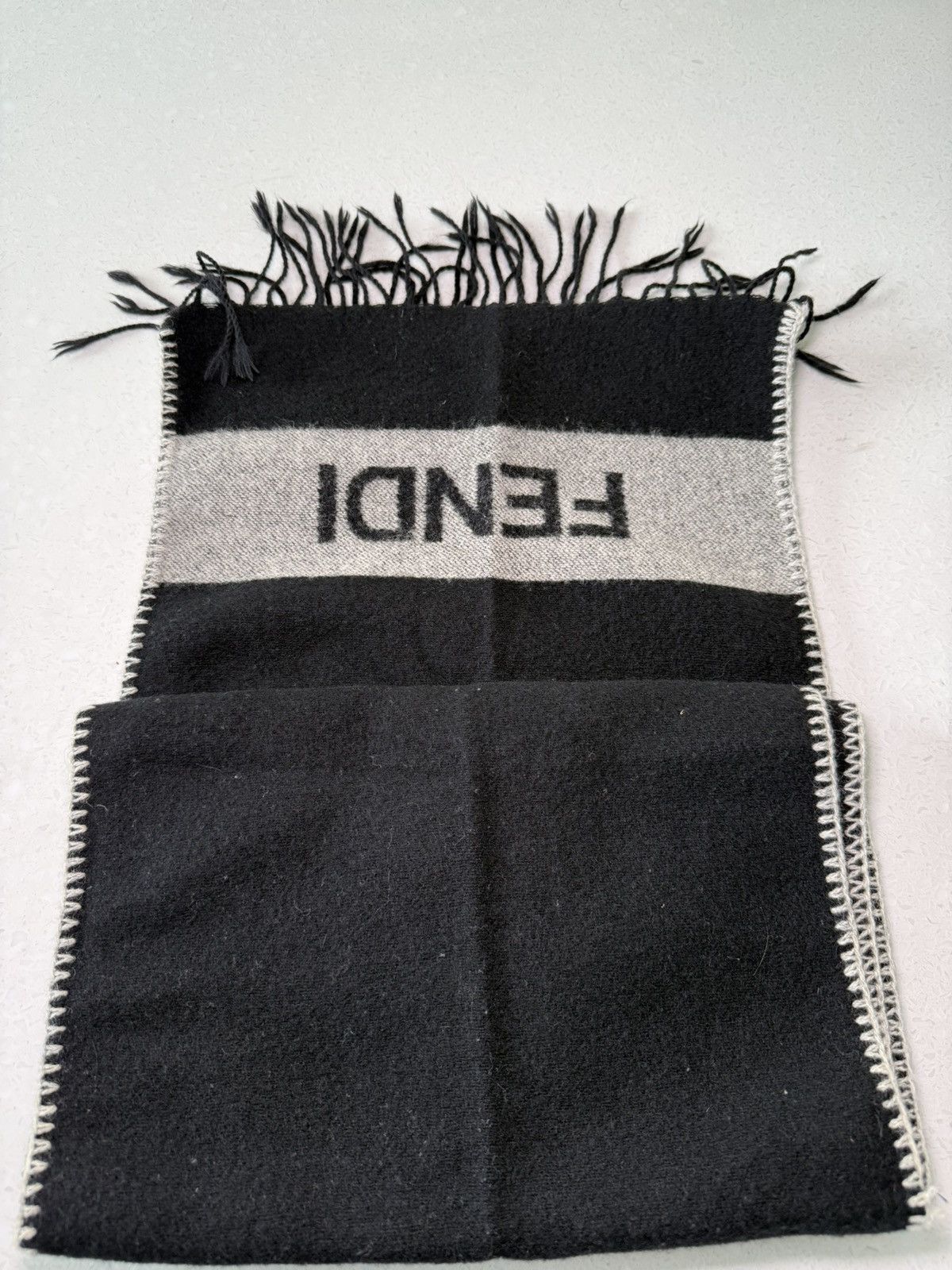 Fendi Fendi Black & Grey Logo Scarf Size ONE SIZE - 3 Thumbnail
