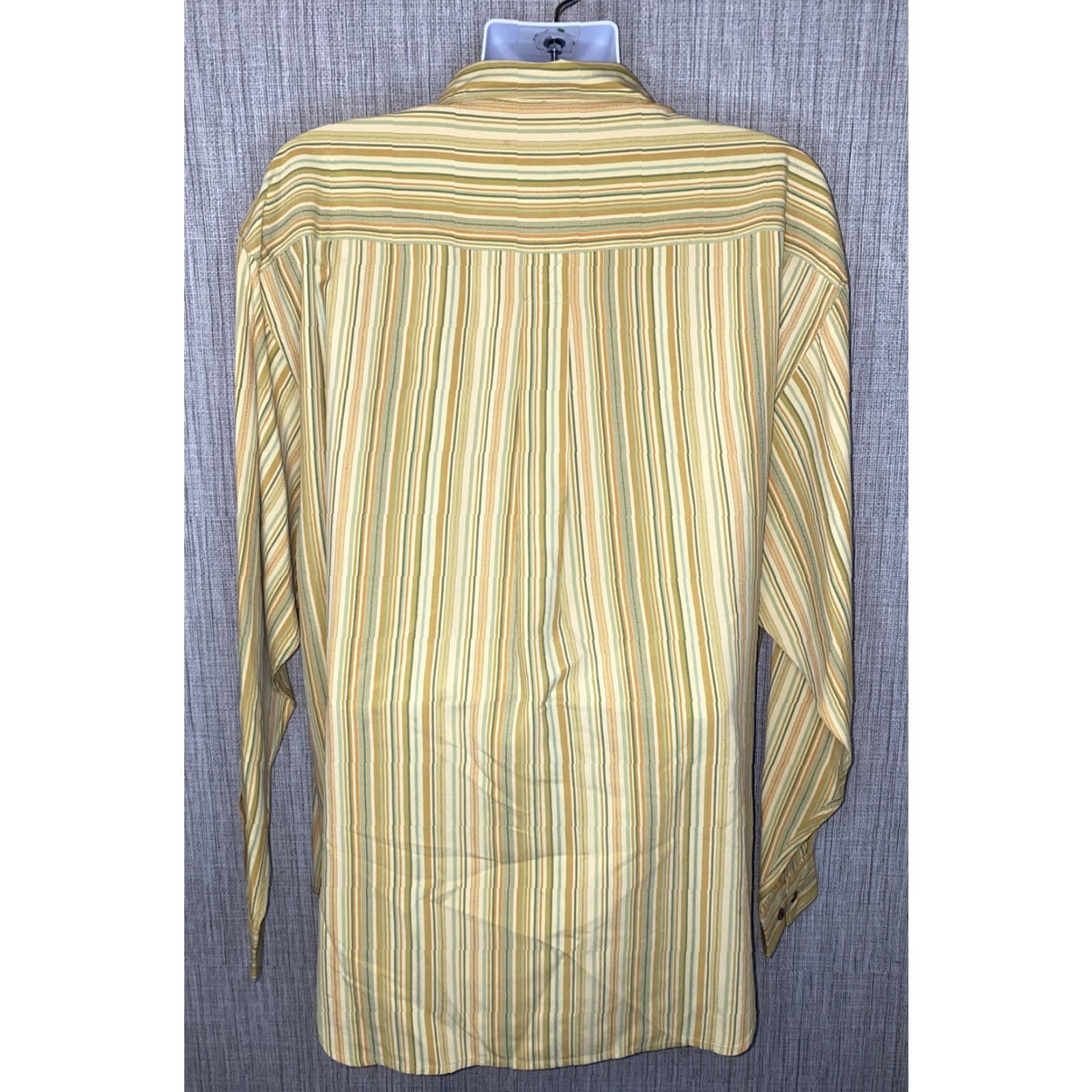 Tommy Bahama Tommy Bahama Shirt XL Men Yellow Striped Silk Long Sleeve Button-Up Collared Regular Size Type Size XL Size US XL / EU 56 / 4 - 5 Thumbnail