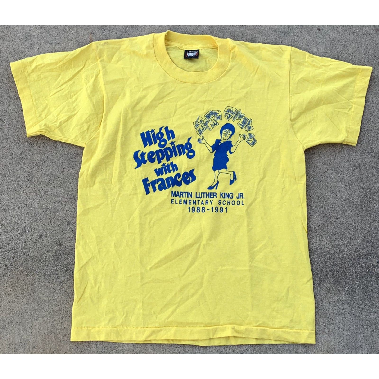 Vintage VINTAGE High Stepping With Frances Martin Luther King Jr Elementary T-Shirt L Mens Yellow Graphic Print 90s 80s Size US L / EU 52-54 / 3 - 3 Thumbnail