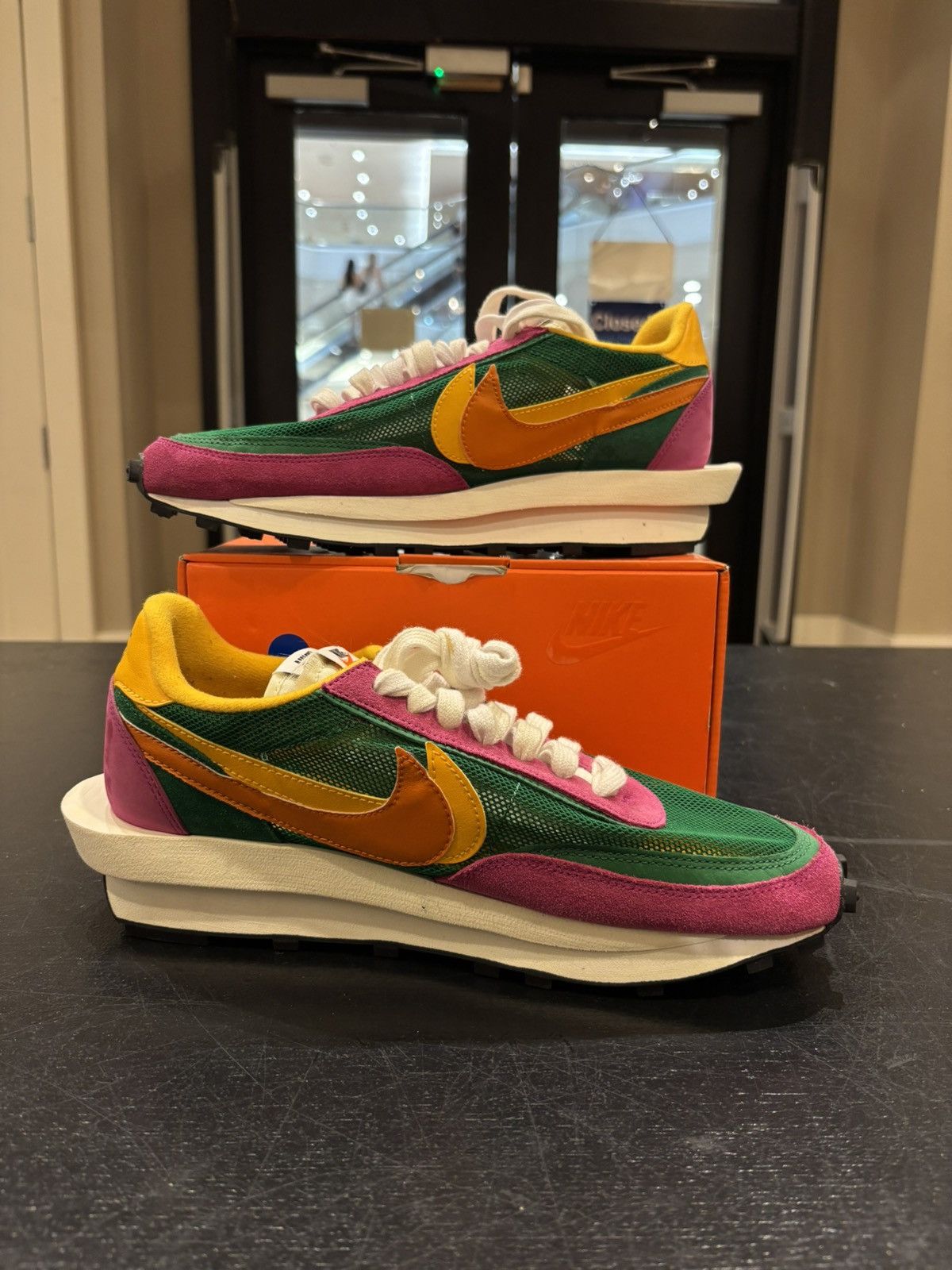 Nike × Sacai Nike X Sacai LD Waffle ‘Sacai Pine Green’ Size US 10 / EU 43 - 2 Thumbnail