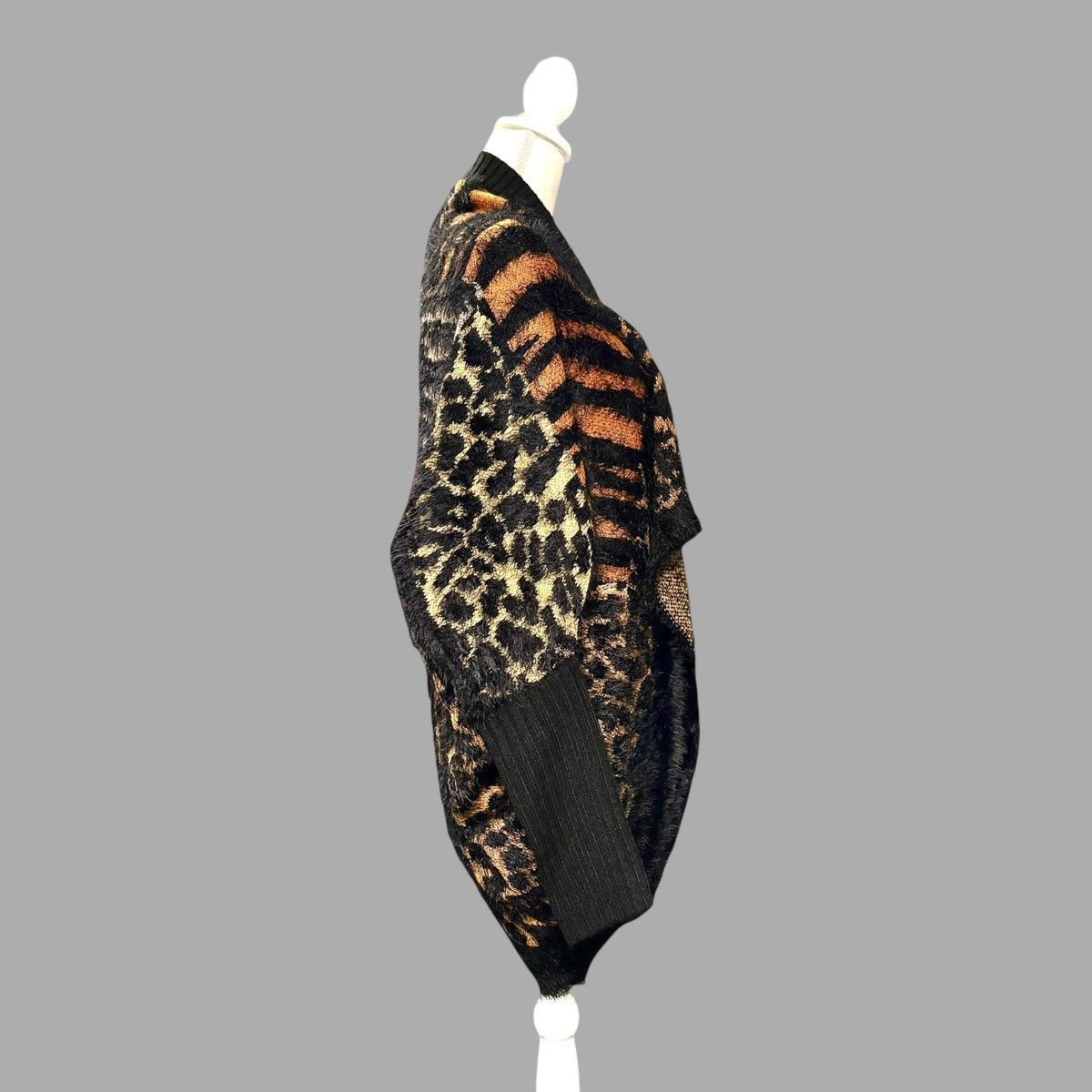 Other Max Sport LA $368 Women’s Animal Long Sleeve Cardigan Sz S/M Size S / US 4 / IT 40 - 6 Thumbnail