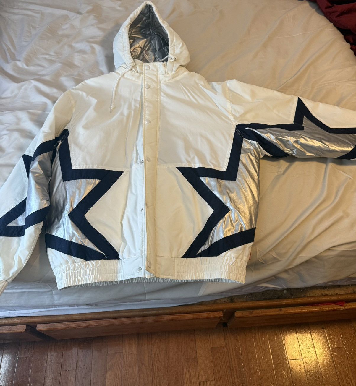 Supreme Supreme Stars Puffy Jacket White Size US L / EU 52-54 / 3 - 2 Thumbnail