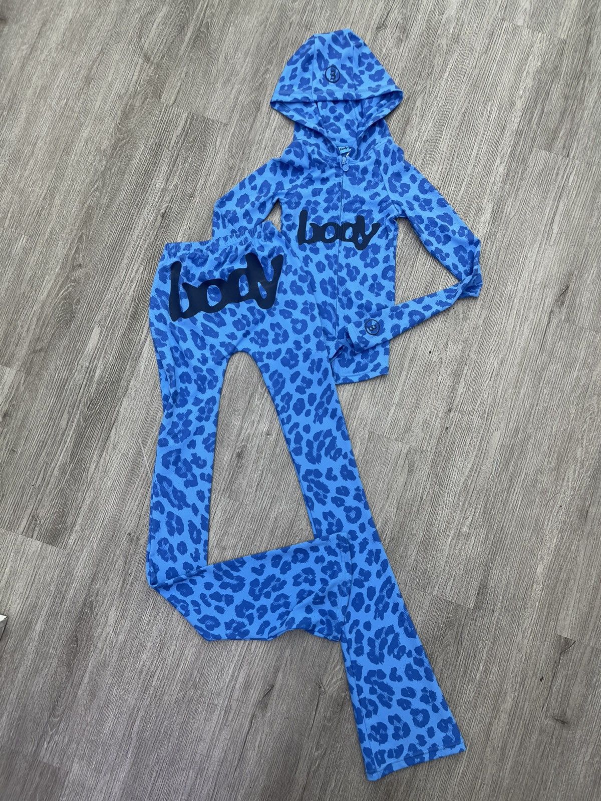 Body by Raven Tracy Body by raven blue Set Size 25" / US 0 / IT 36 - 1 Thumbnail