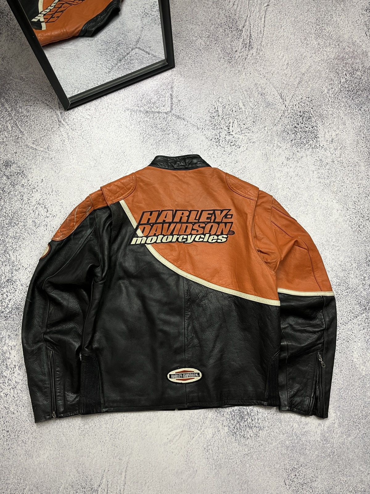 Harley Davidson Vintage Harley Davidson Leather Jacket USA Rare Logo Orange Size US L / EU 52-54 / 3 - 2 Thumbnail