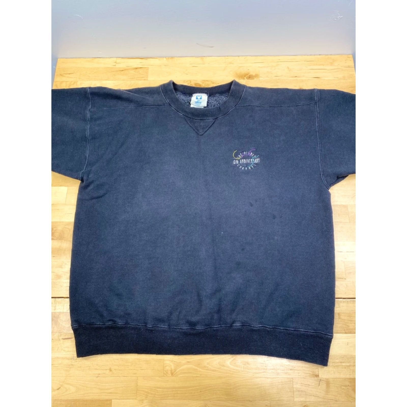 Disney VTG Disney Channel 10th Anniversary Sweatshirt Adult L Black Pullover USA #9890 Size US L / EU 52-54 / 3 - 6 Thumbnail
