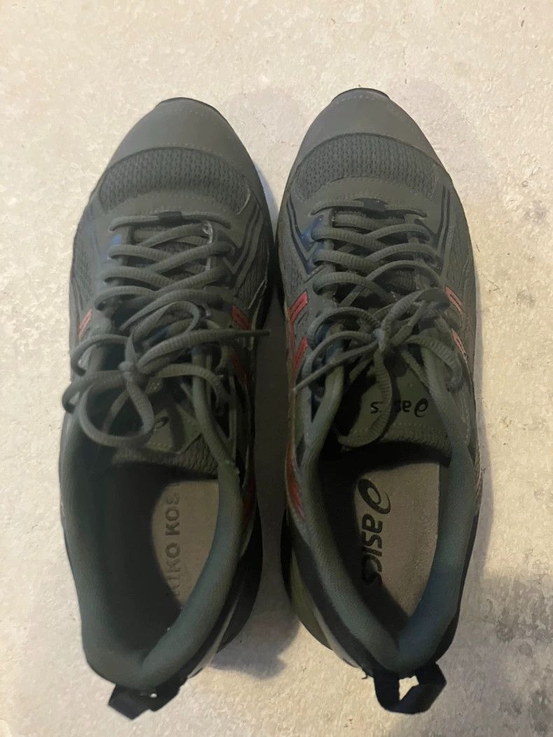 Kiko Kostadinov Kiko KostadinovJointed fabric, shock-absorbing, wear-resist Size US 11 / EU 44 - 2 Thumbnail